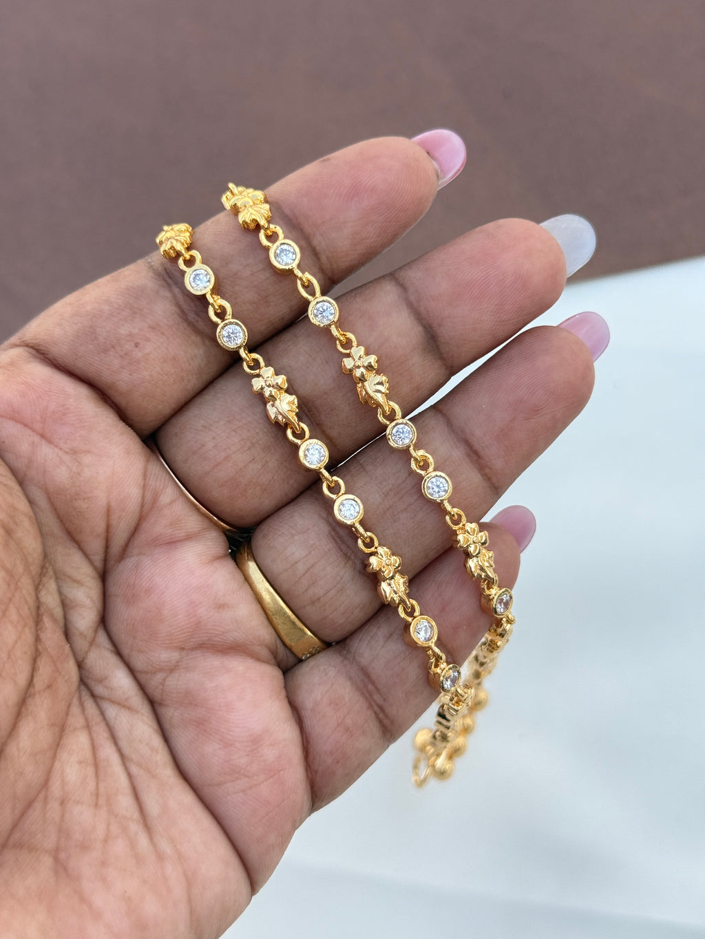 Ak112 panchaloham flower anklets in 9.5 and 10.5 sizes