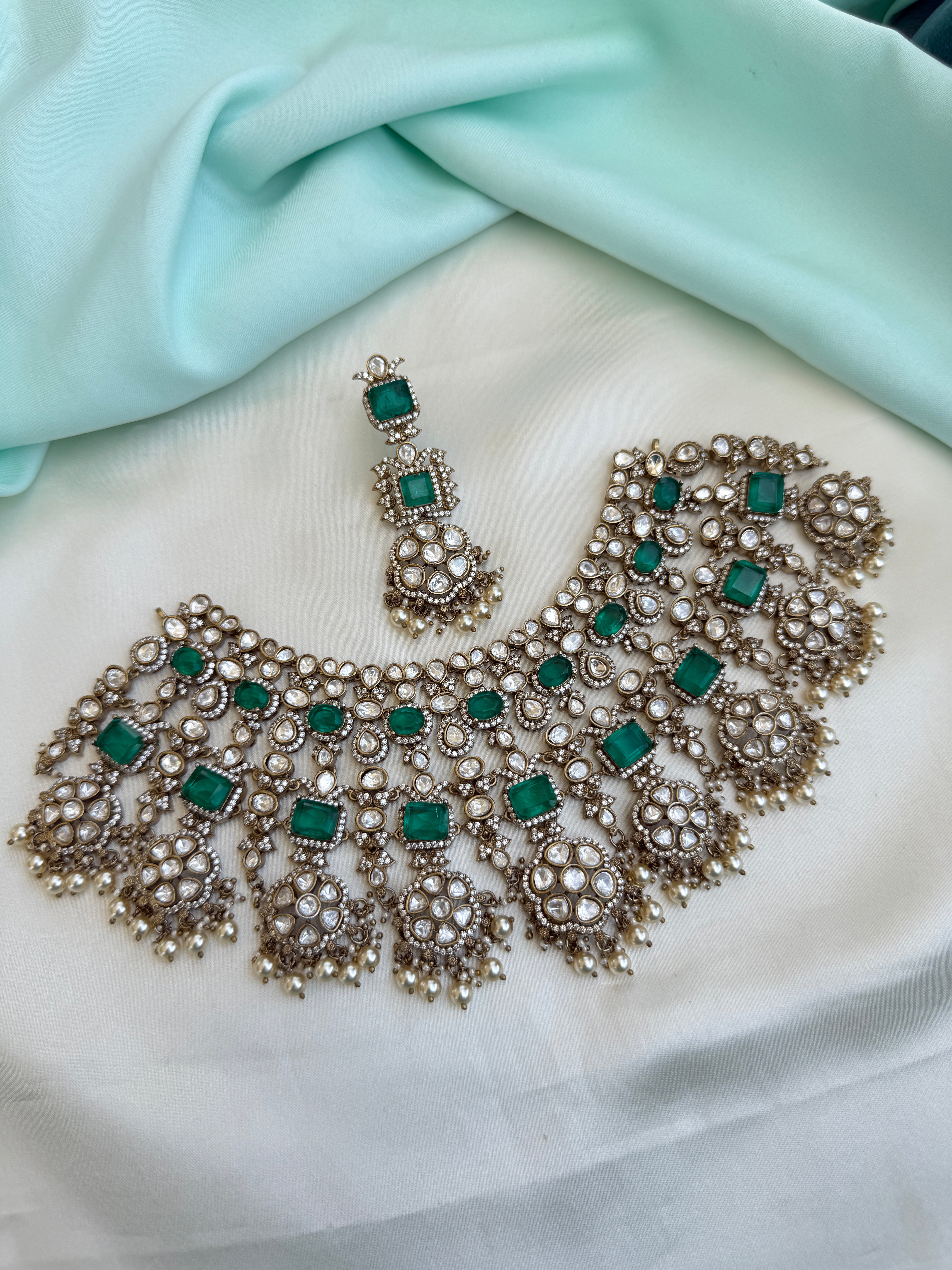 Moissanite green stones flowers short neckset with earrings ns206
