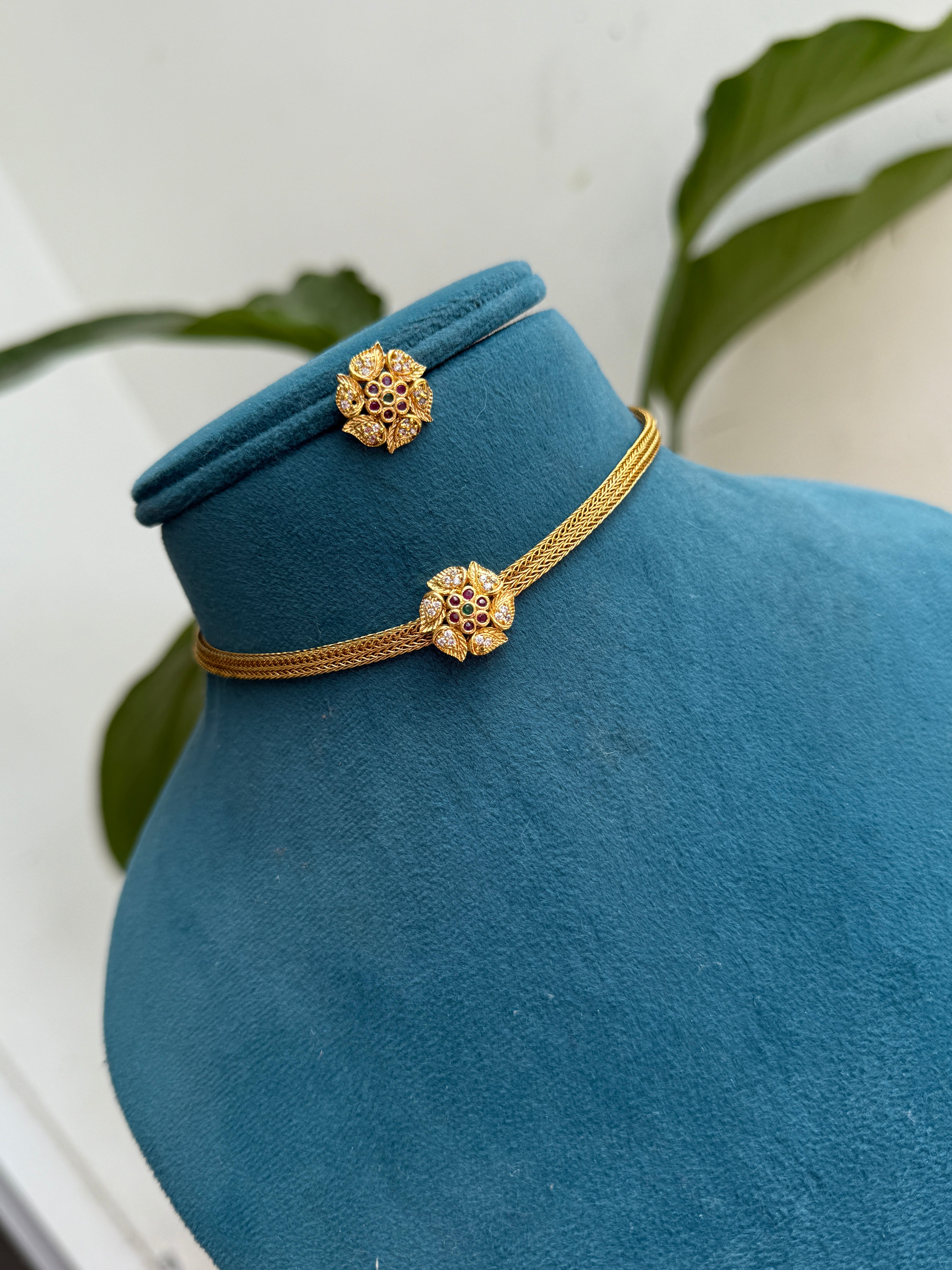 Ns456 Nan thread with simple pendant studs
