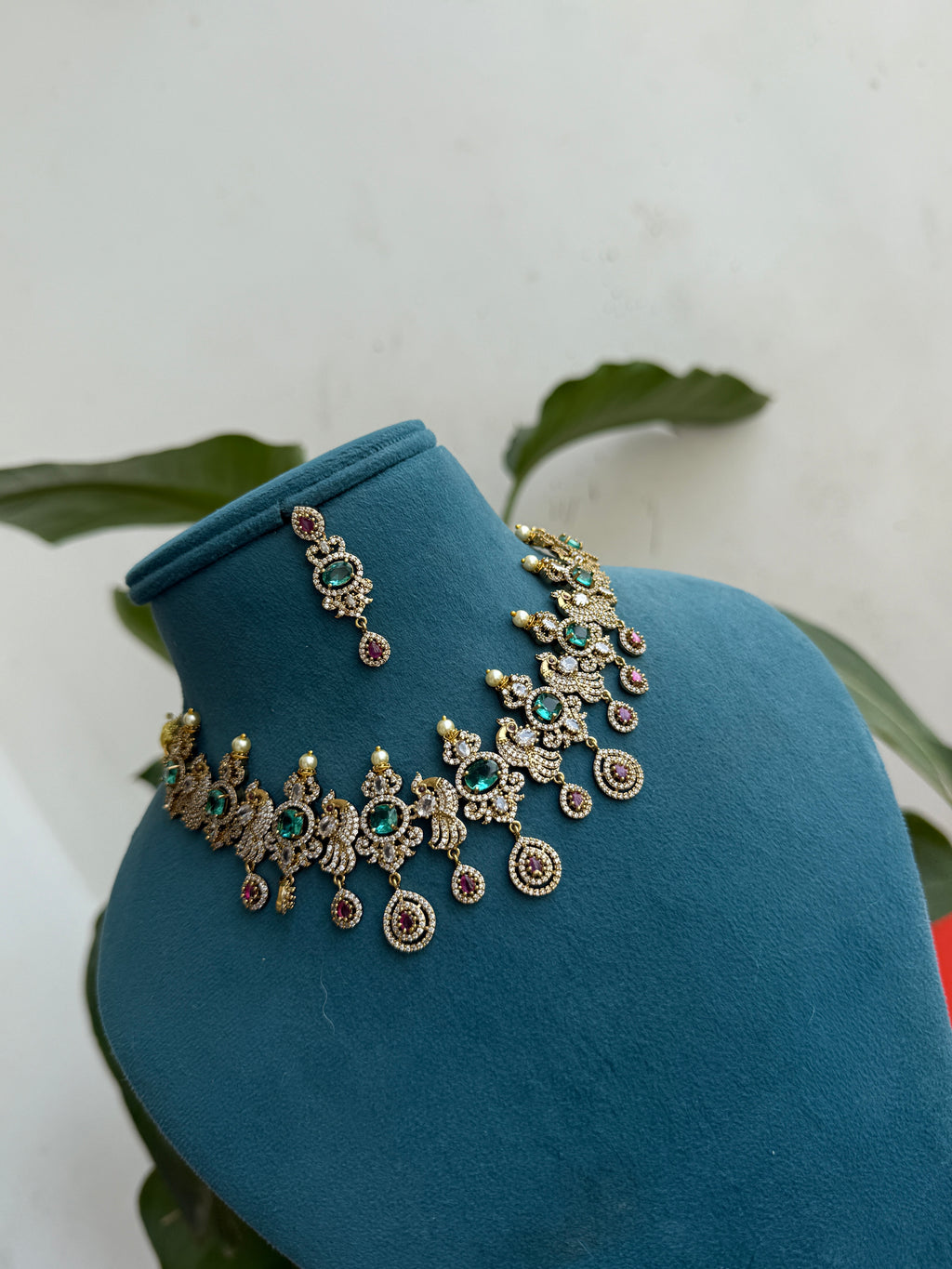 NS384 Multi neckset with earrings