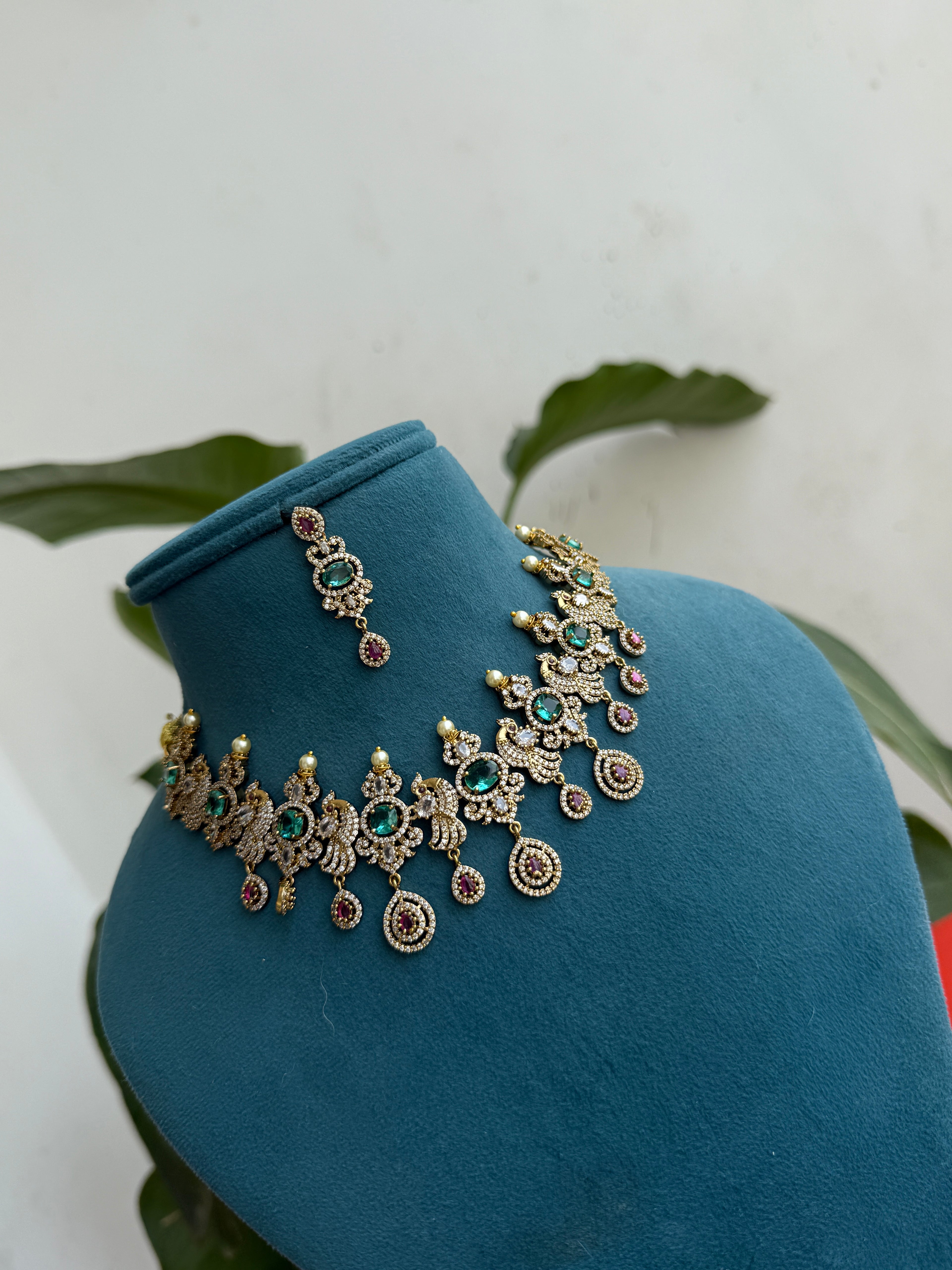 NS384 Multi neckset with earrings