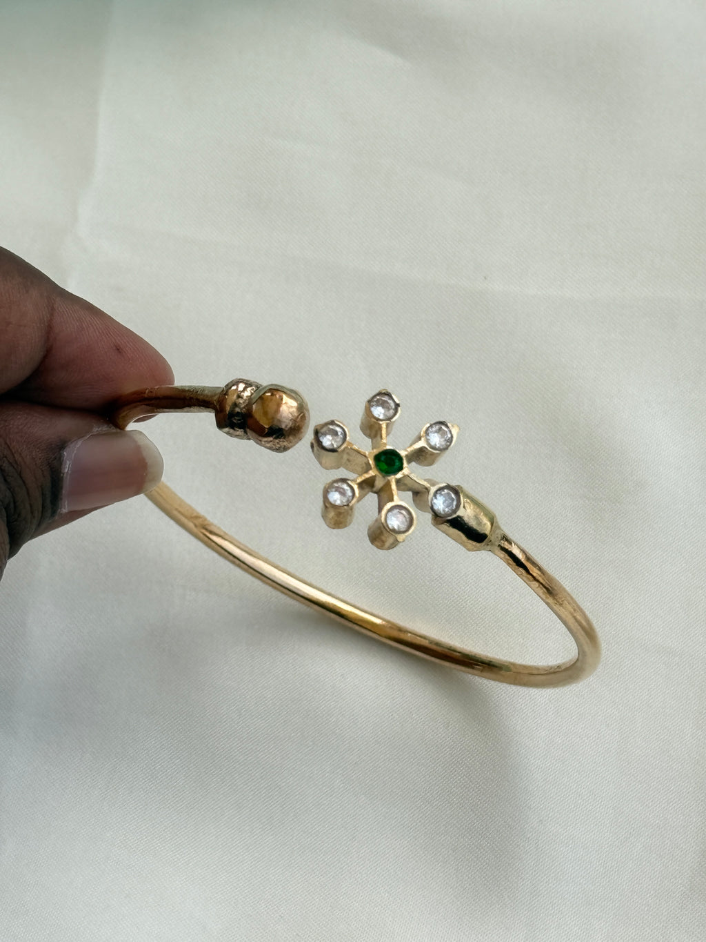 Br550 panchaloham polished flower 2.6 to 2.8 openable kada