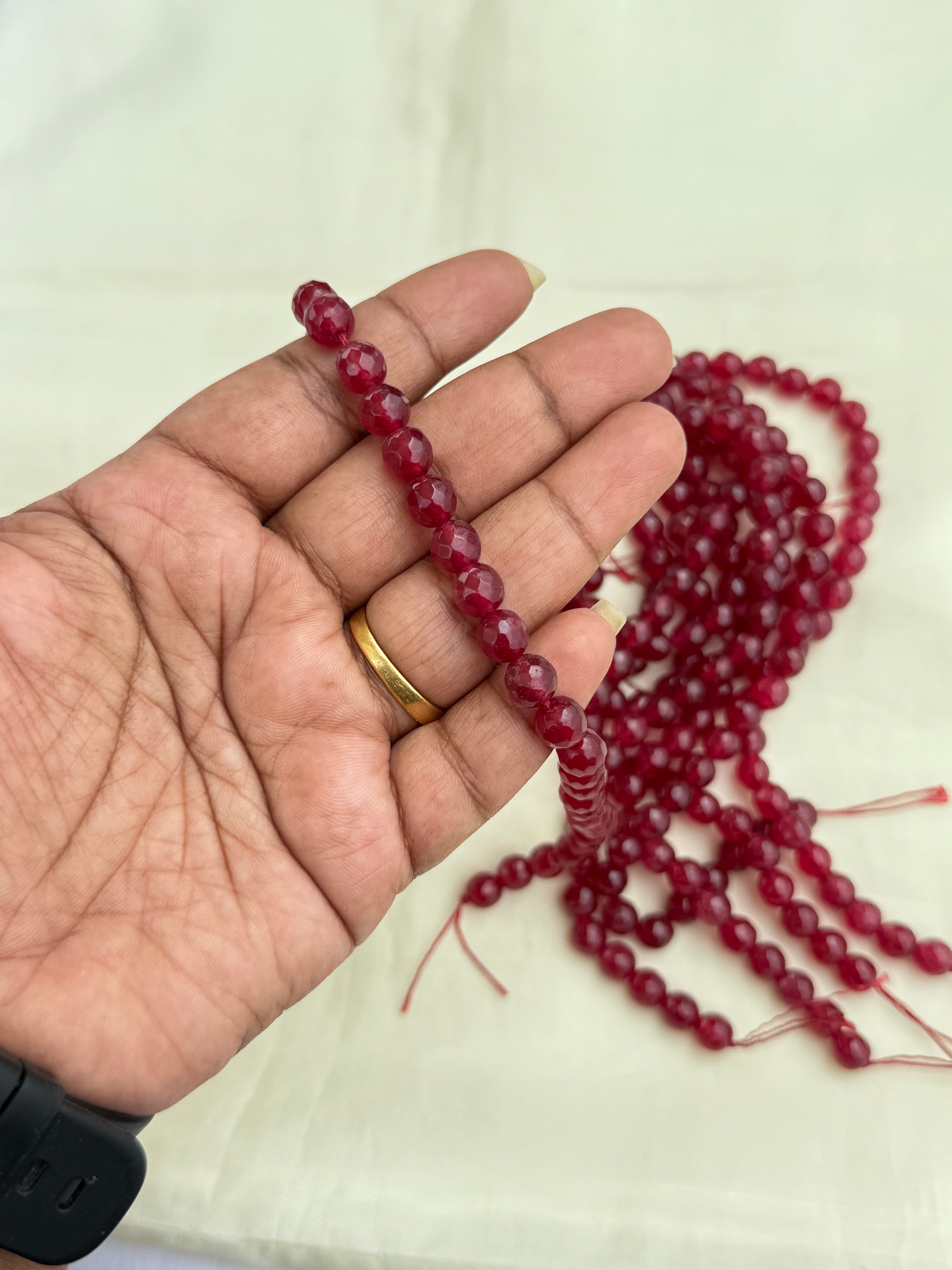 Rb001 onex beads in ruby and green..! Single line(250/-)