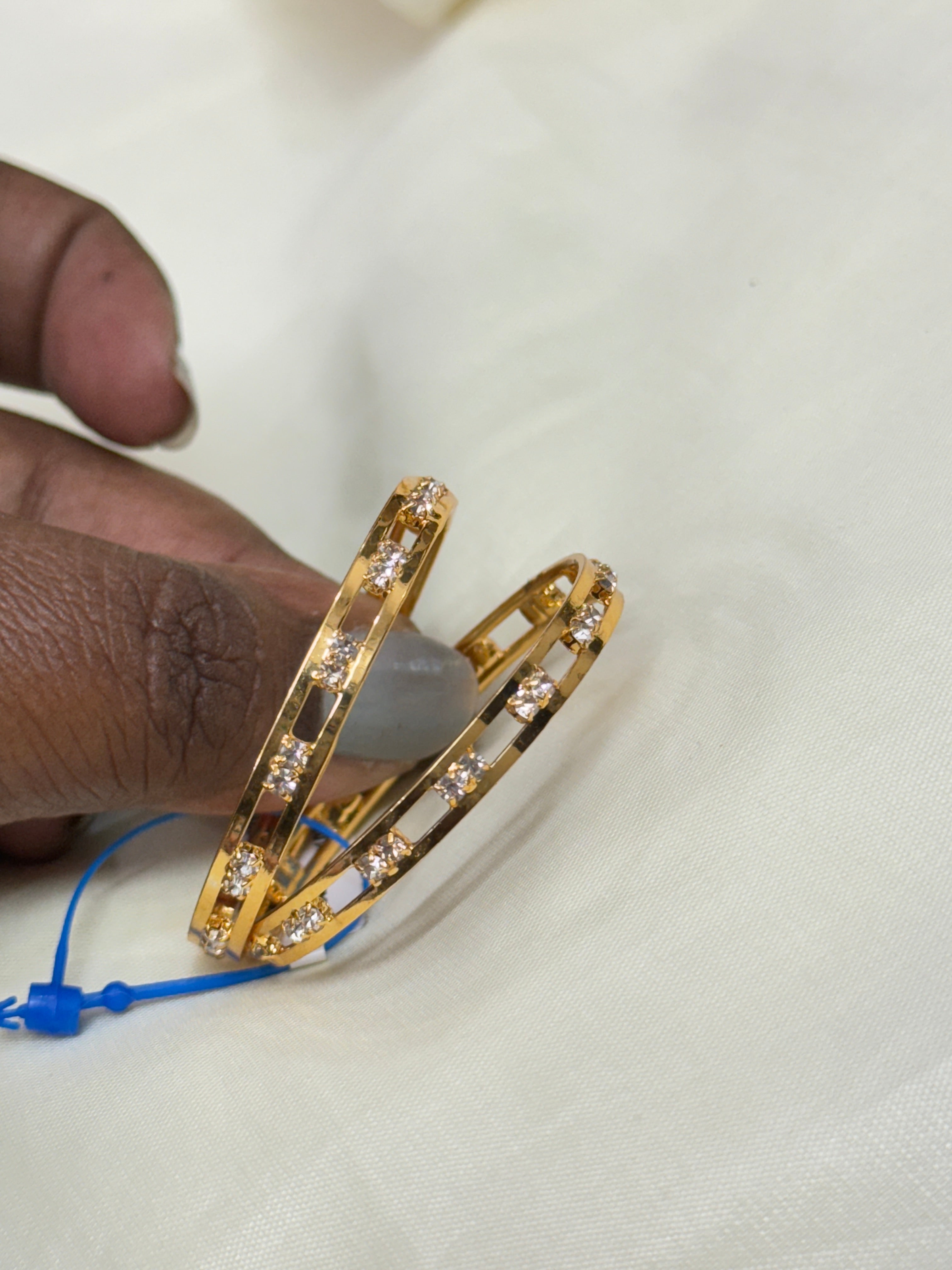 Kd002 kids bangles available size 1:8