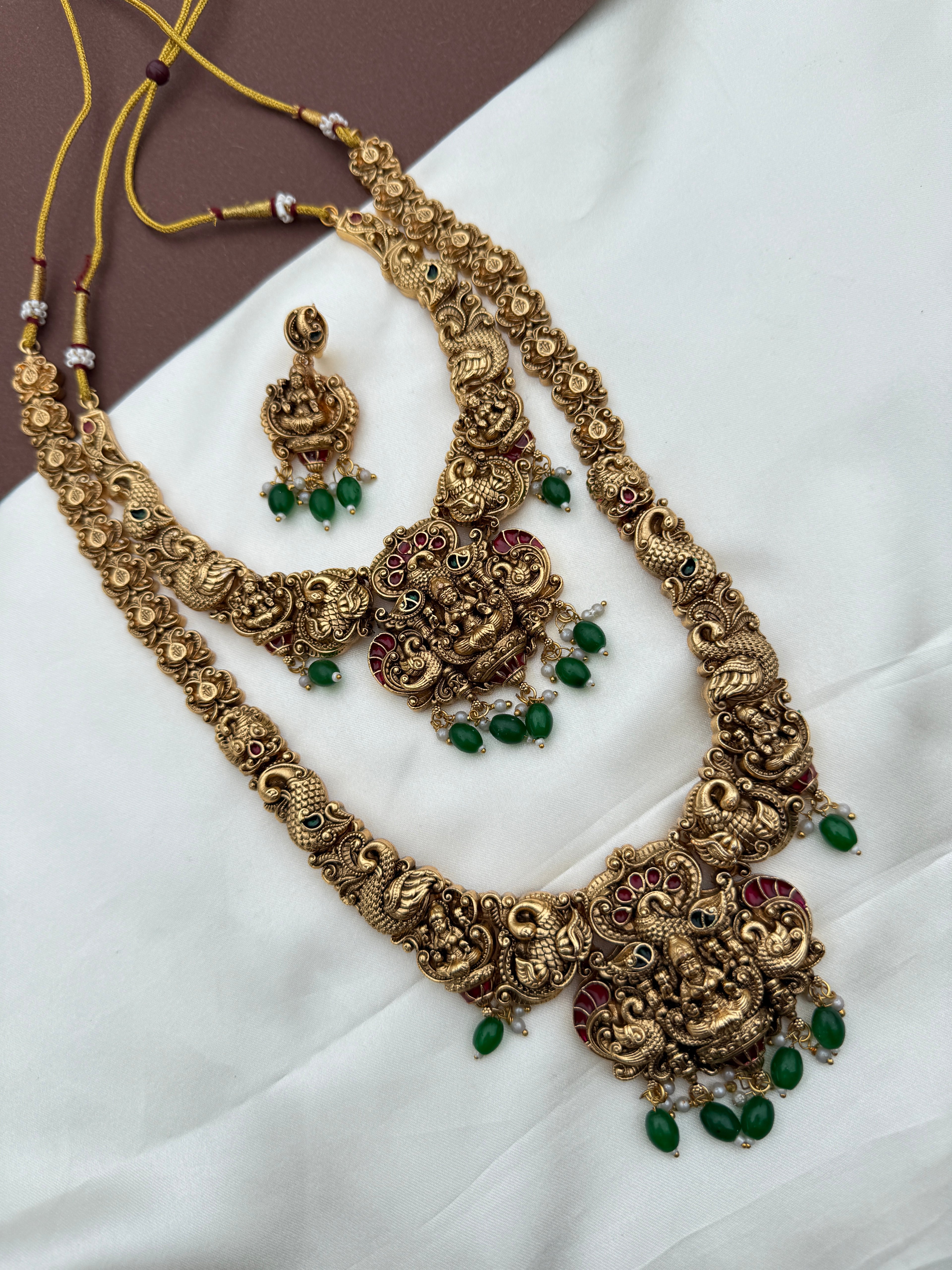 Bs105 lakshmi devi bridal set