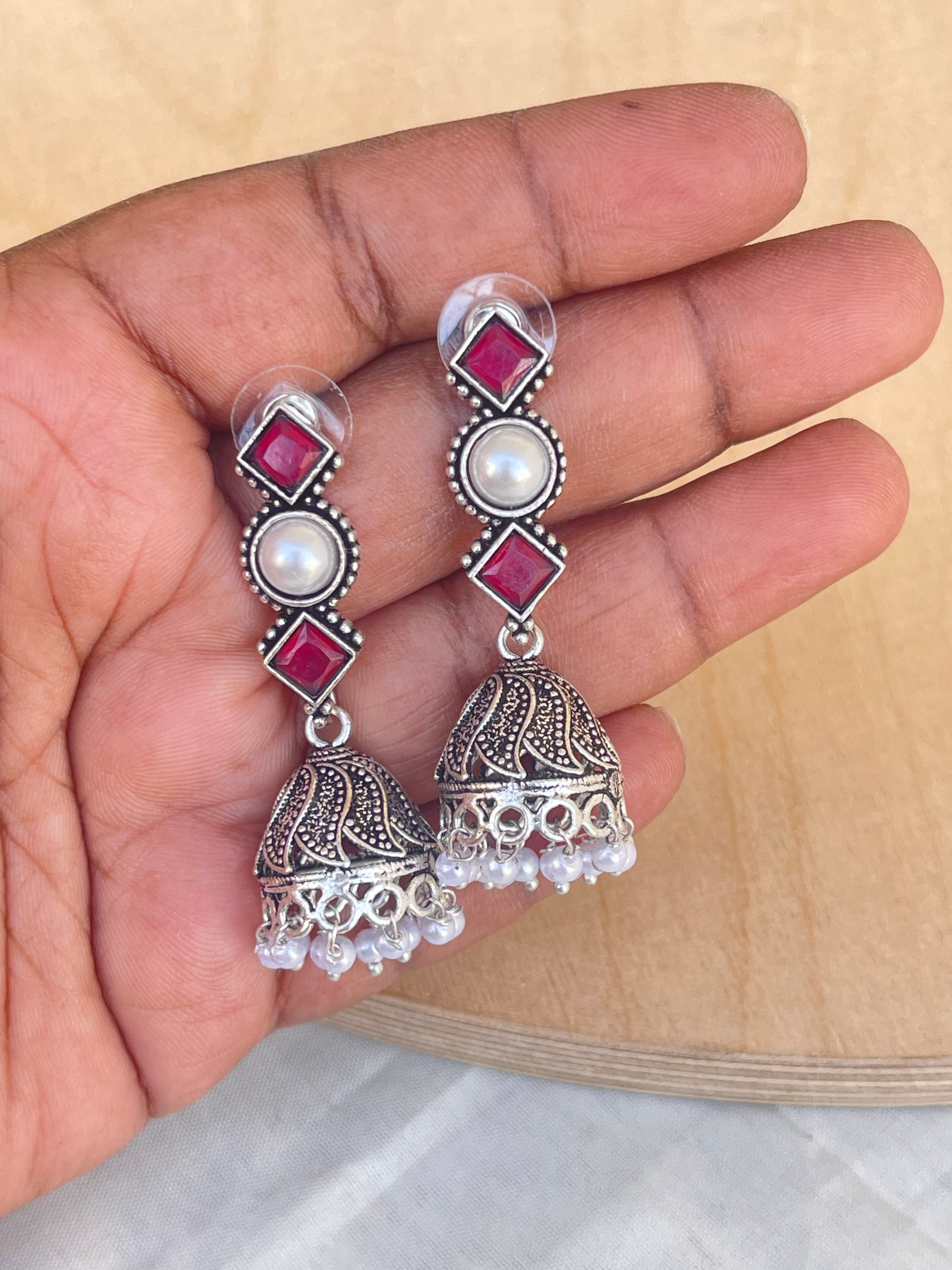 Lightweight pearl ruby green oxidised earrings