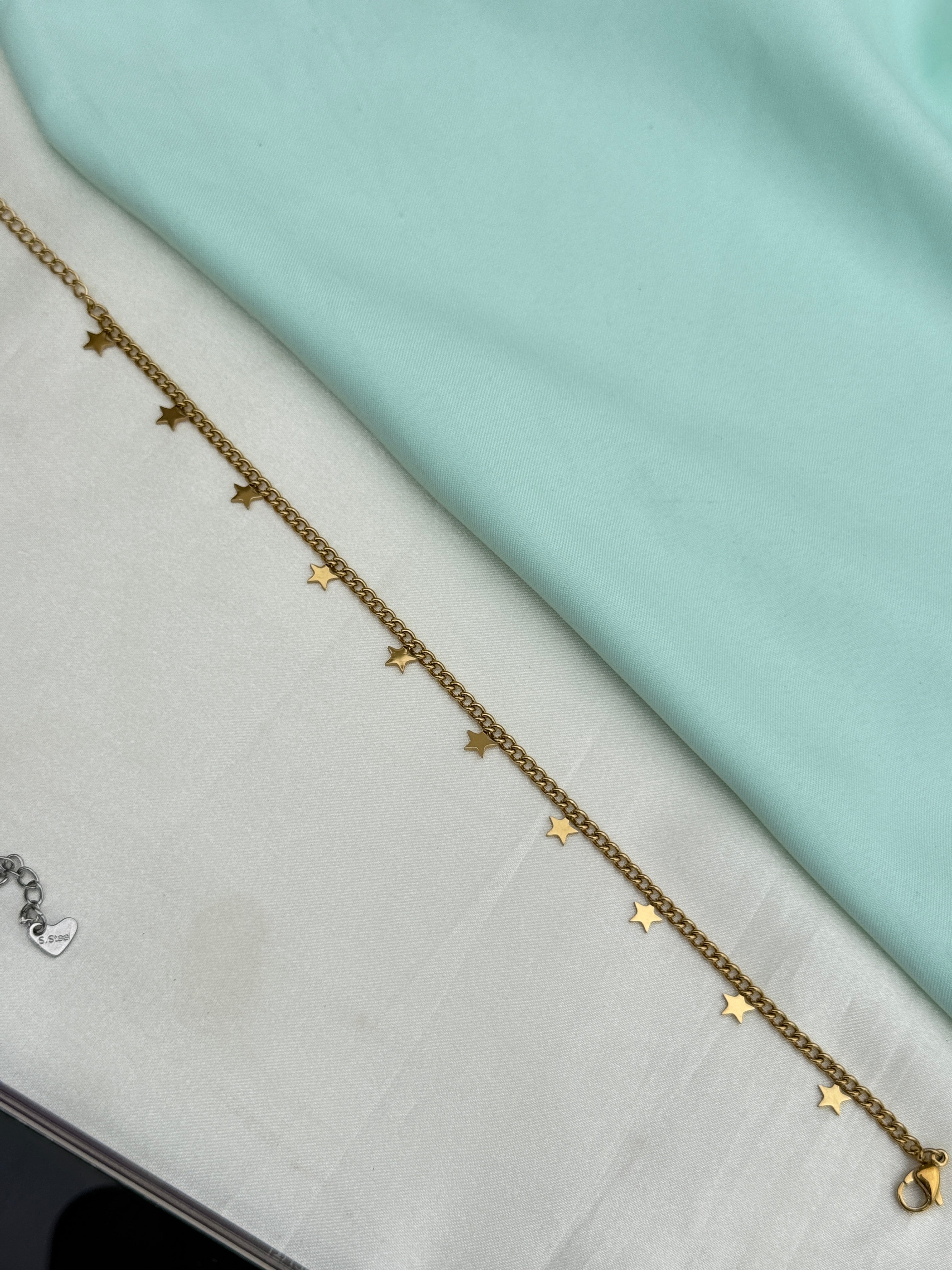 Ak145 anti tarnish stars 10.5 inches single piece 250 and 2 pieces 500 adjustable anklets