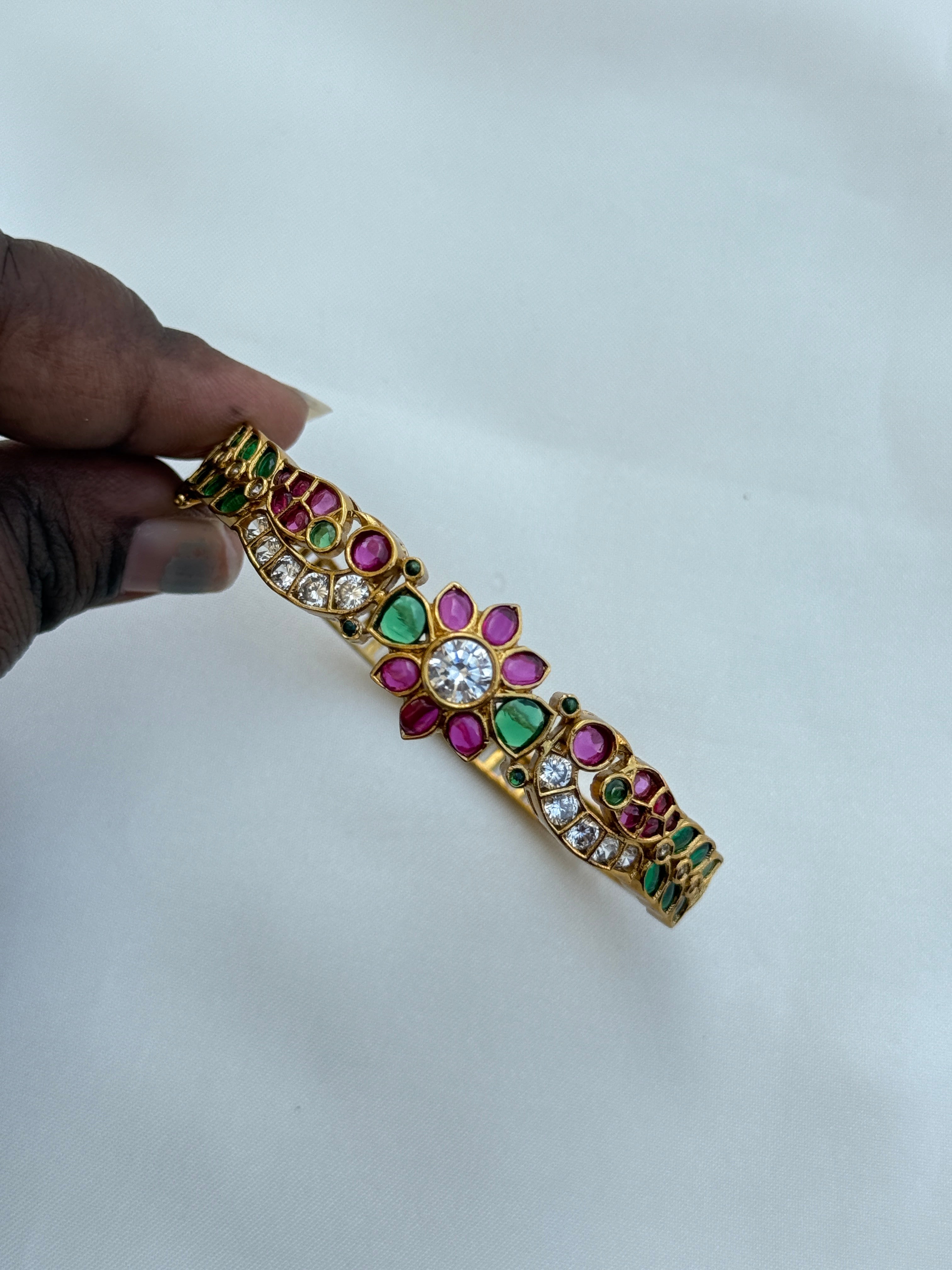 Br525 openable kemp kada bracelet