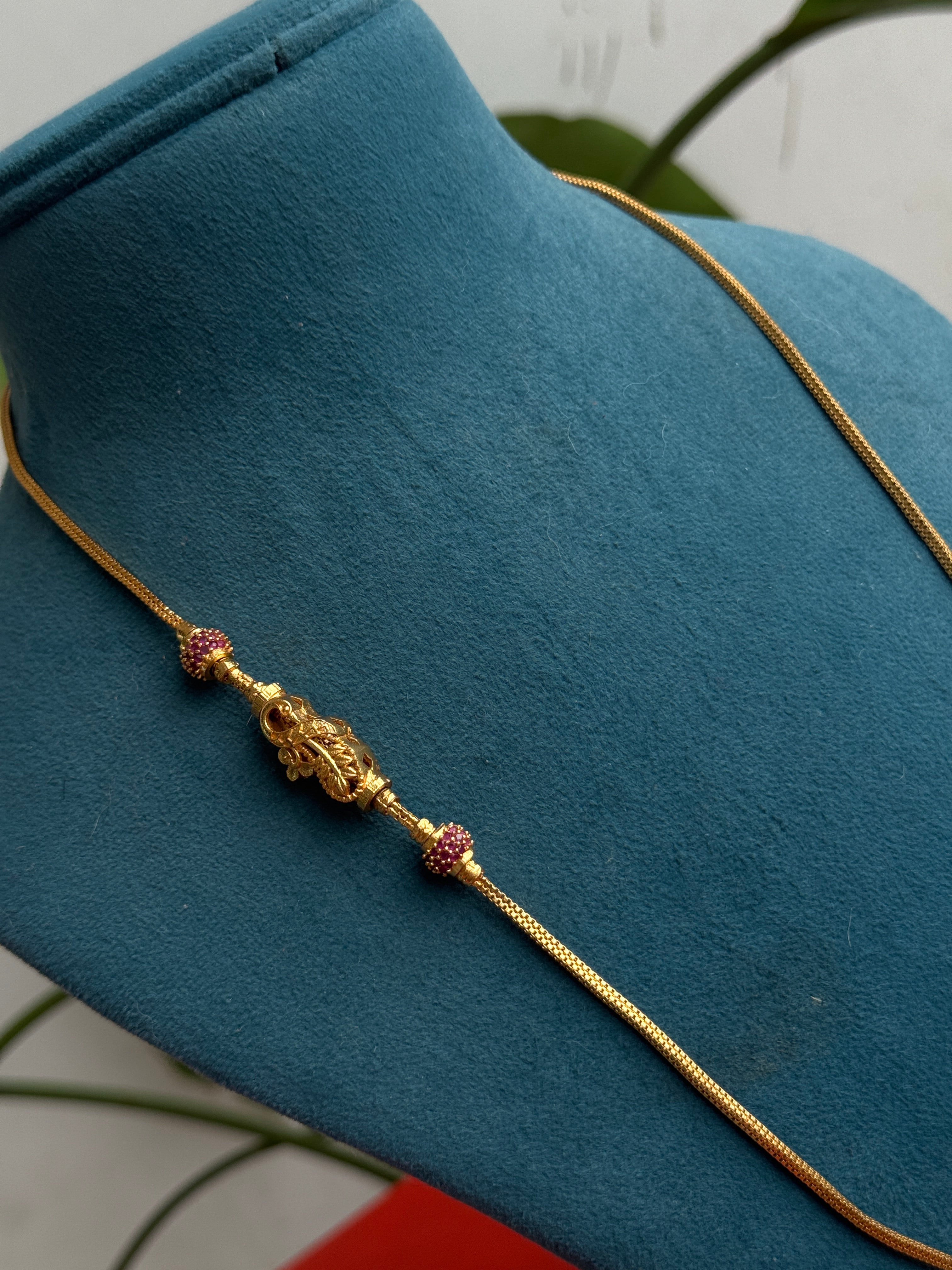 Tc008 panchaloham peacock thali chain