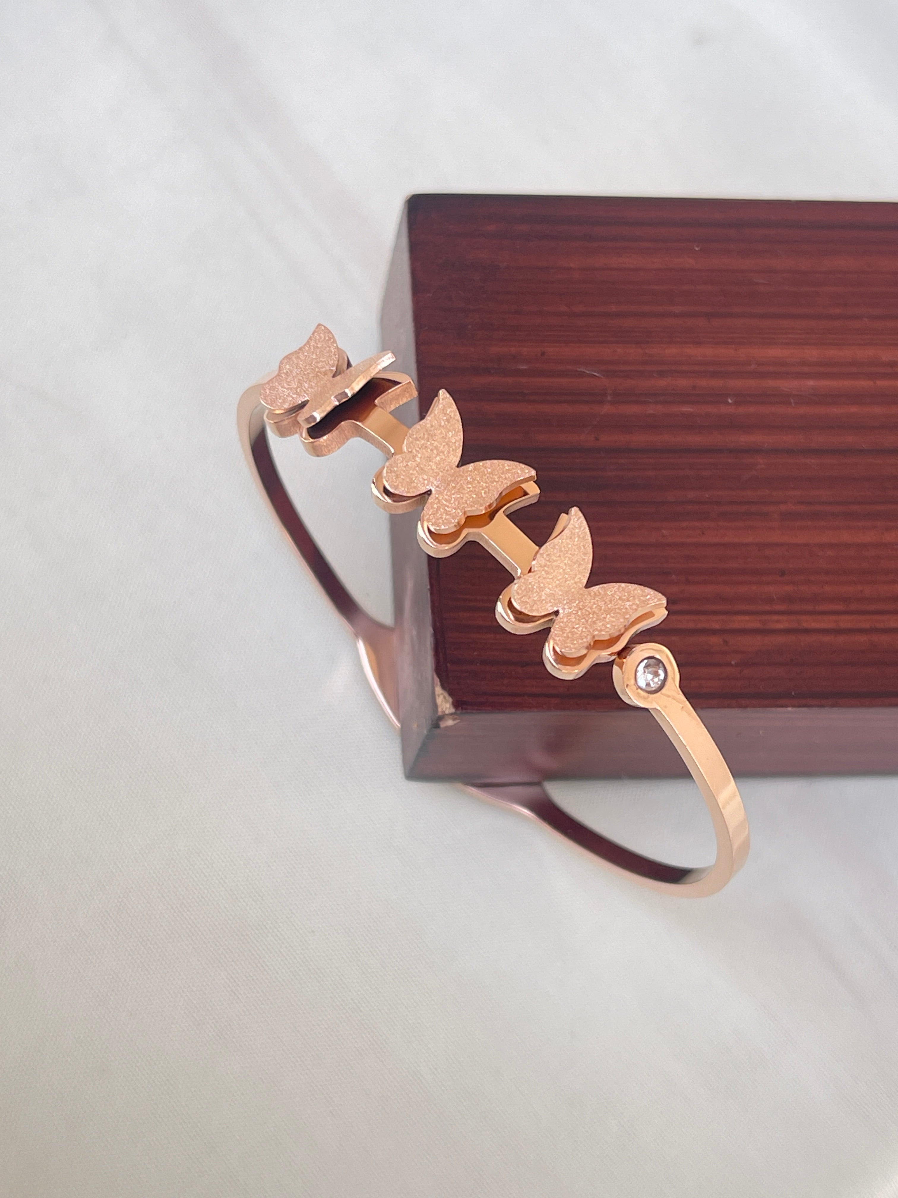 Butterfly bracelet Western kada Color won't fade