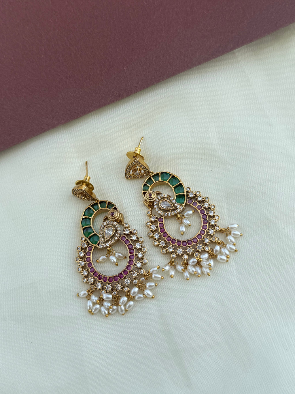 Er2048 kemp chandbali earrings