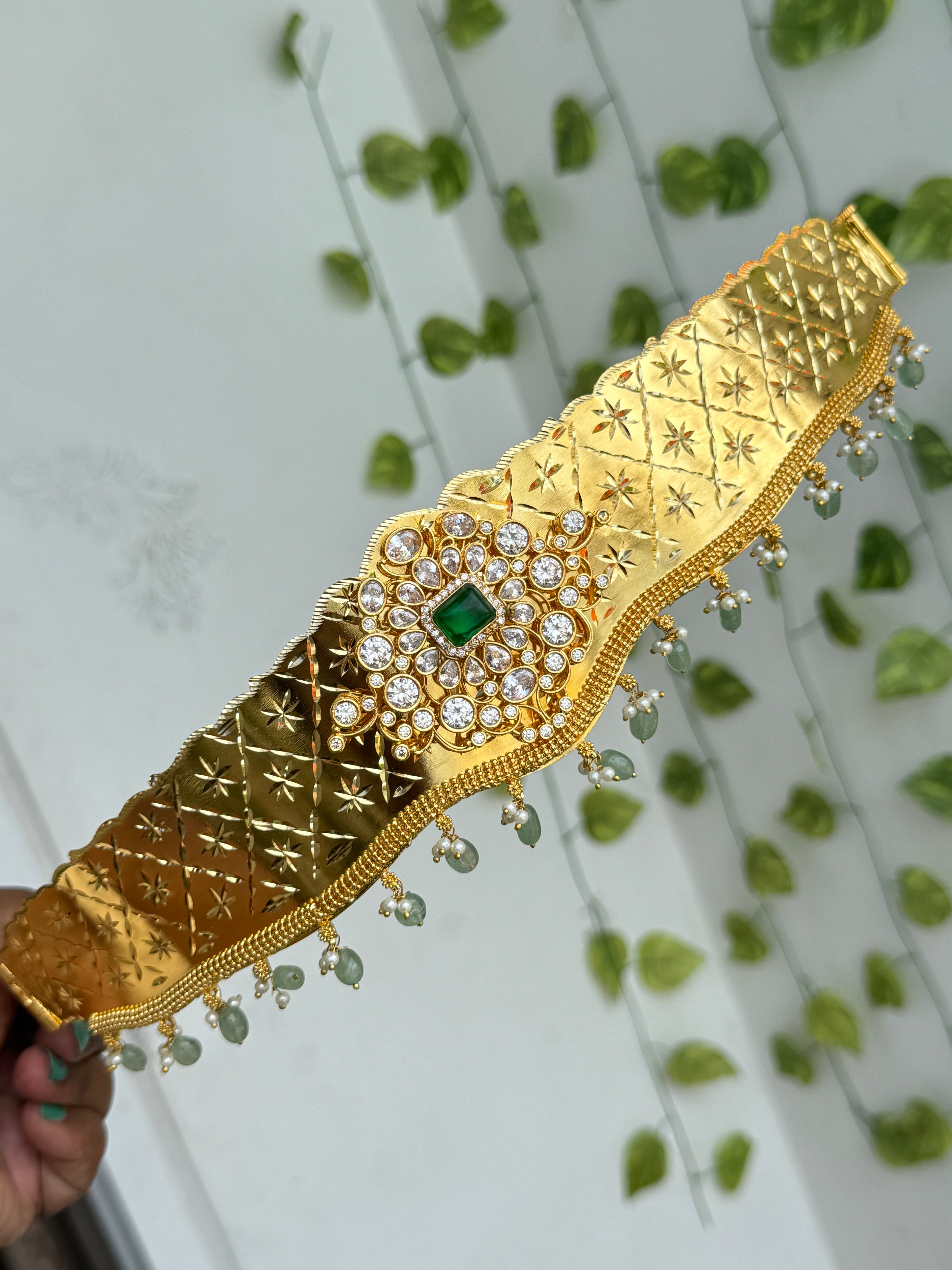 Hb715 diamond replica with light green beats textured adults hipbelts