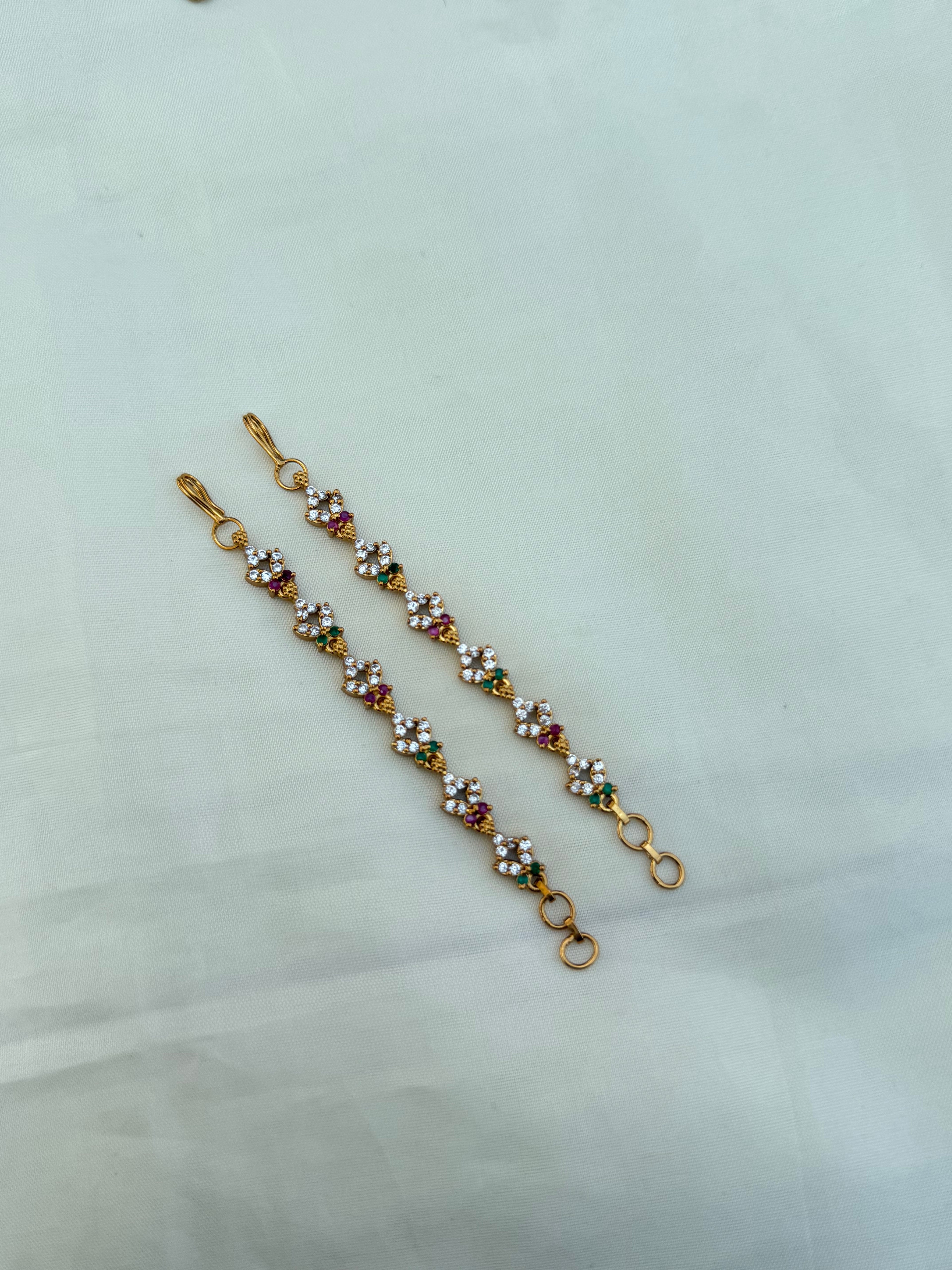 Mt226 multi matilu(earchains)