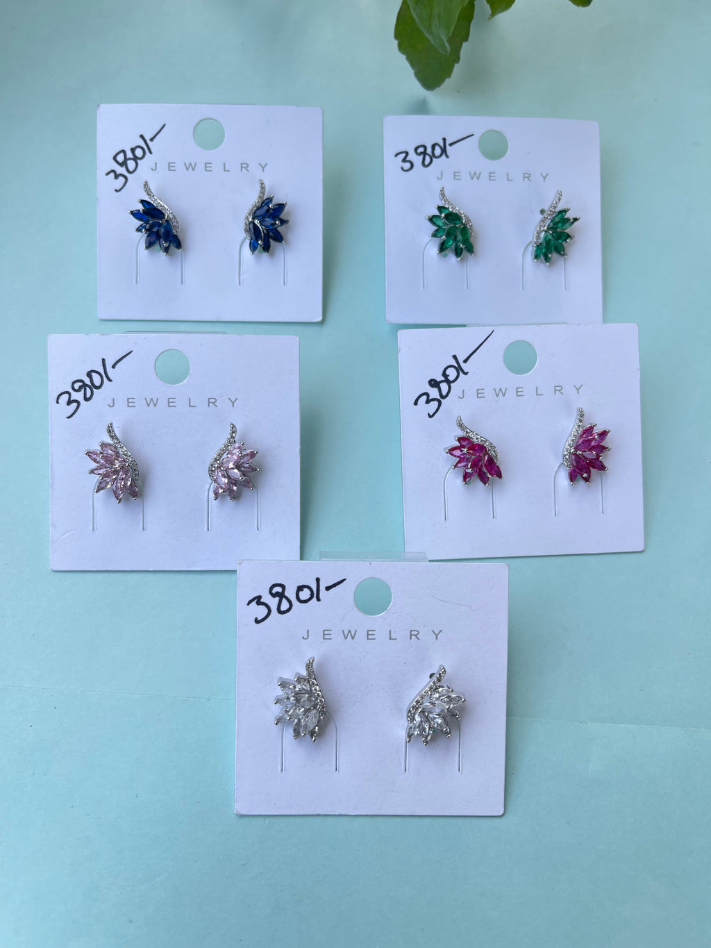 Half flower studs in 5 colors