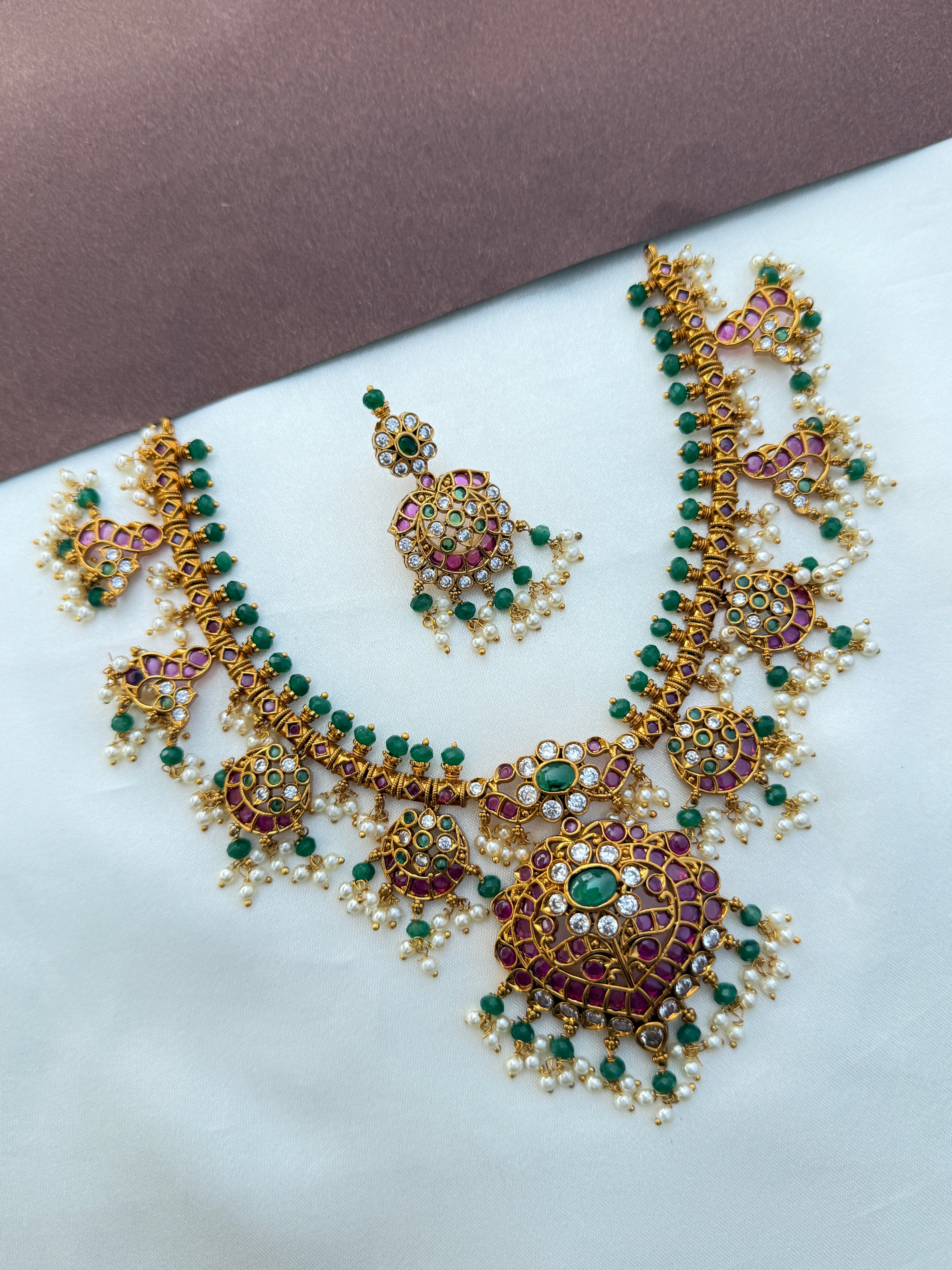 Ns589 guttapusalu kemp neckset