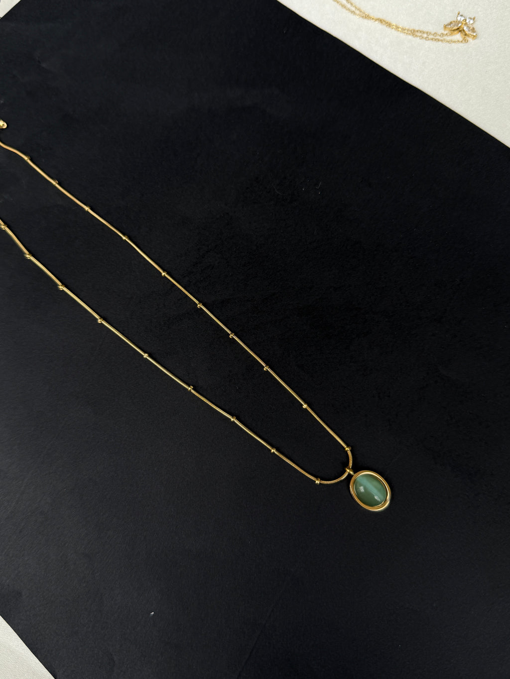Dc012 pastel pendant daily wear chain