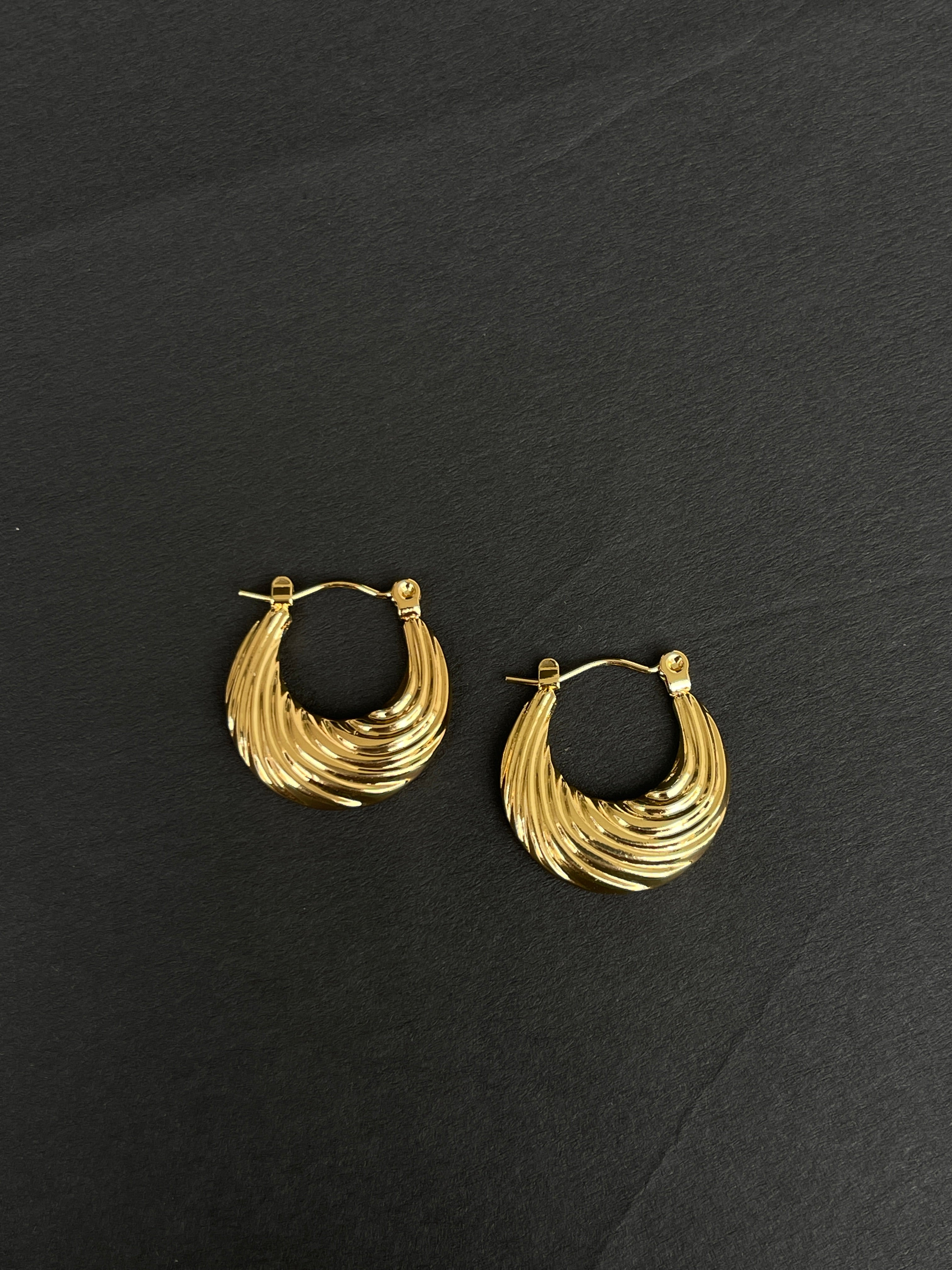 U shape hoops Color won't fade