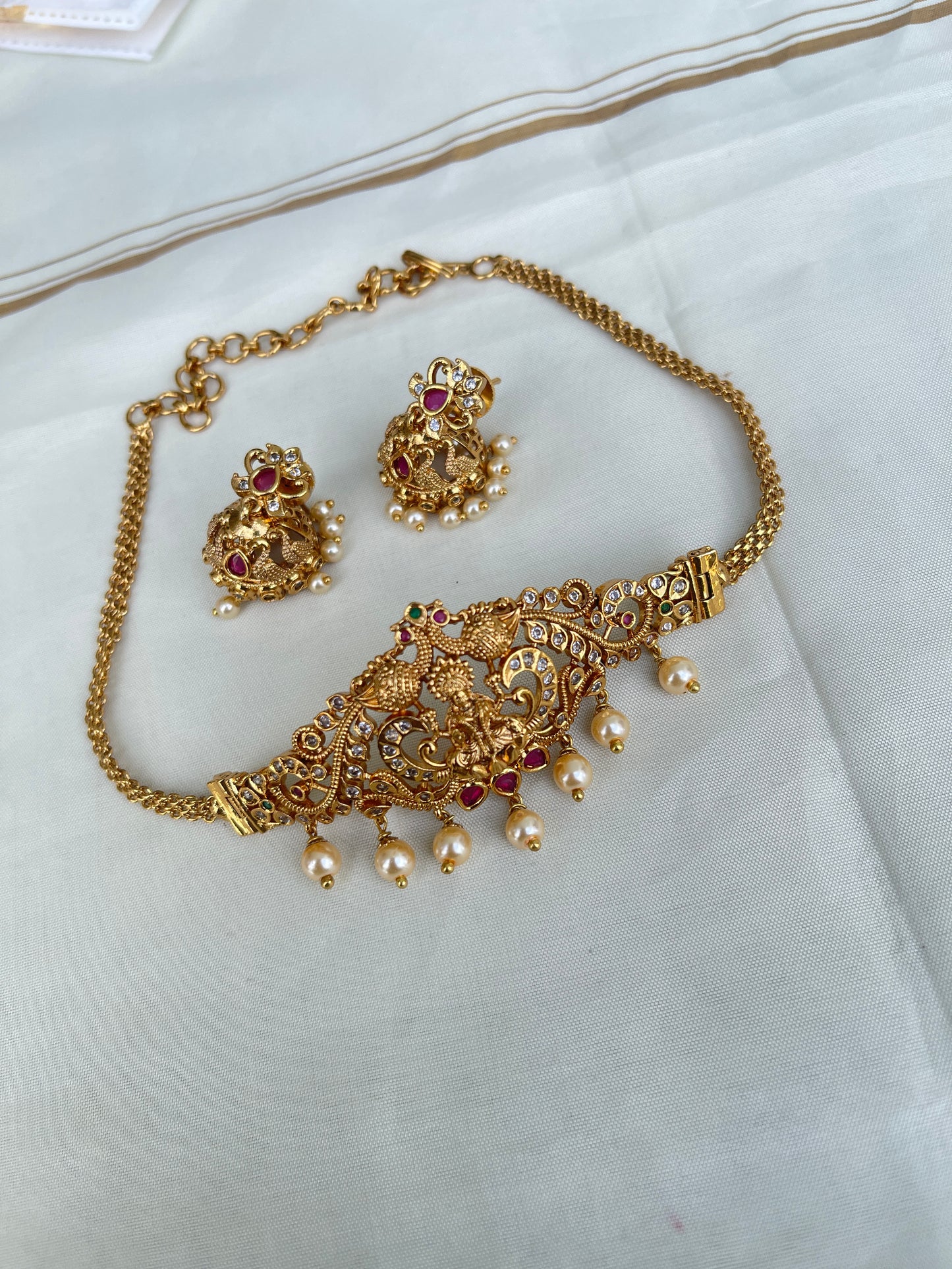 Laxmidevi choker with earrings ns1753