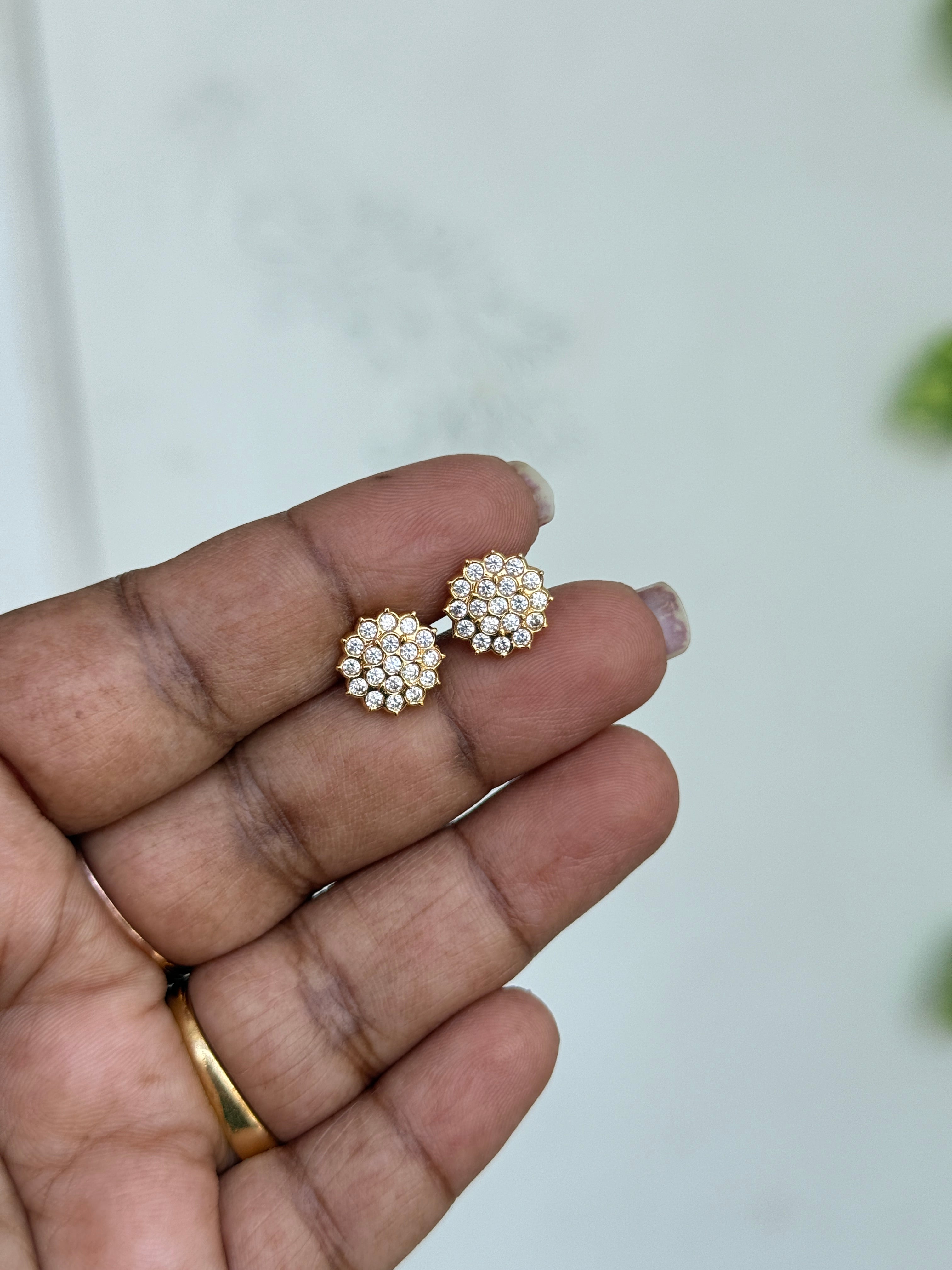 Ph264 panchaloham flower backscrew studs