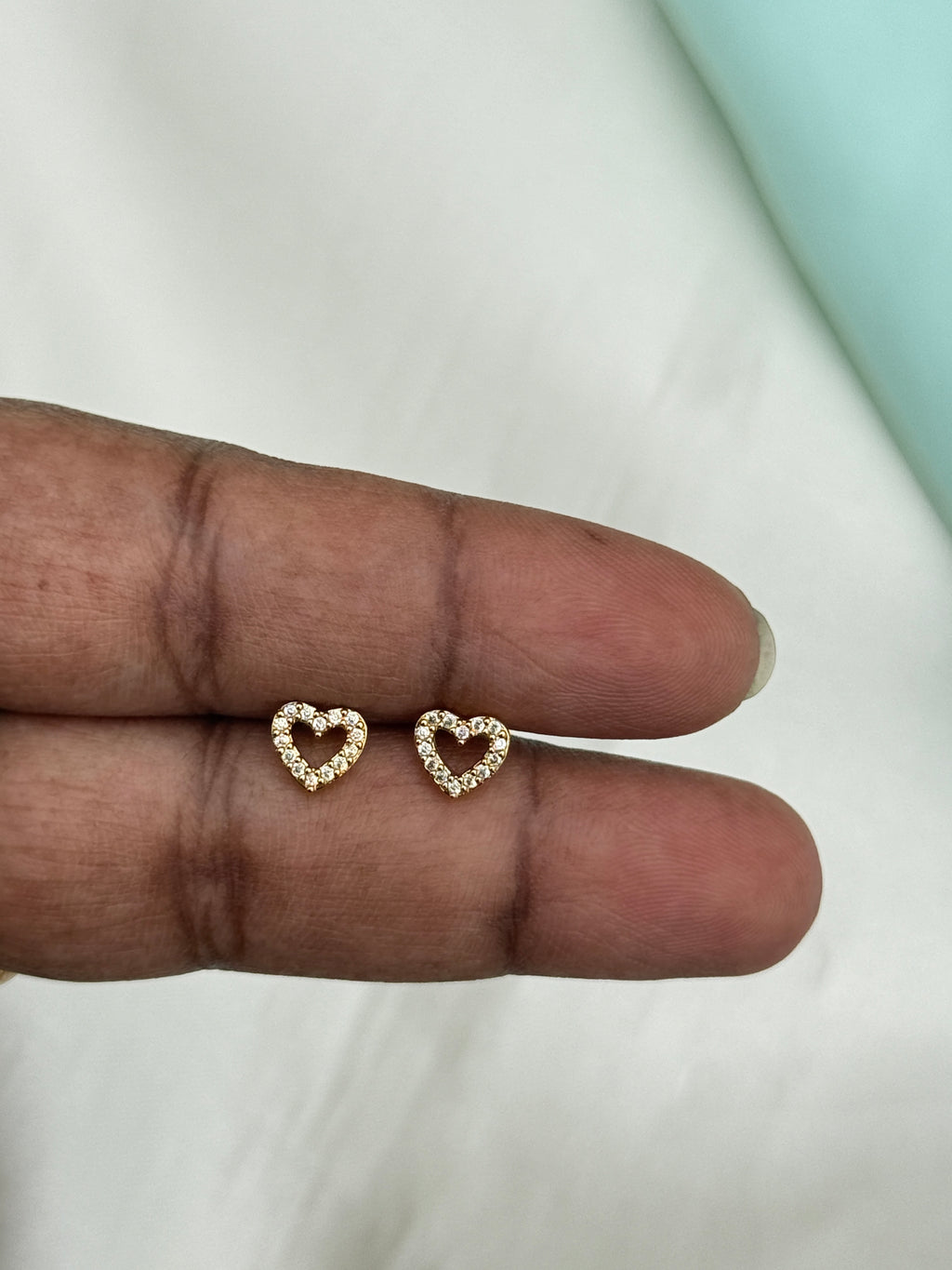 St162 stone heart back ball  second (2nd) tops studs