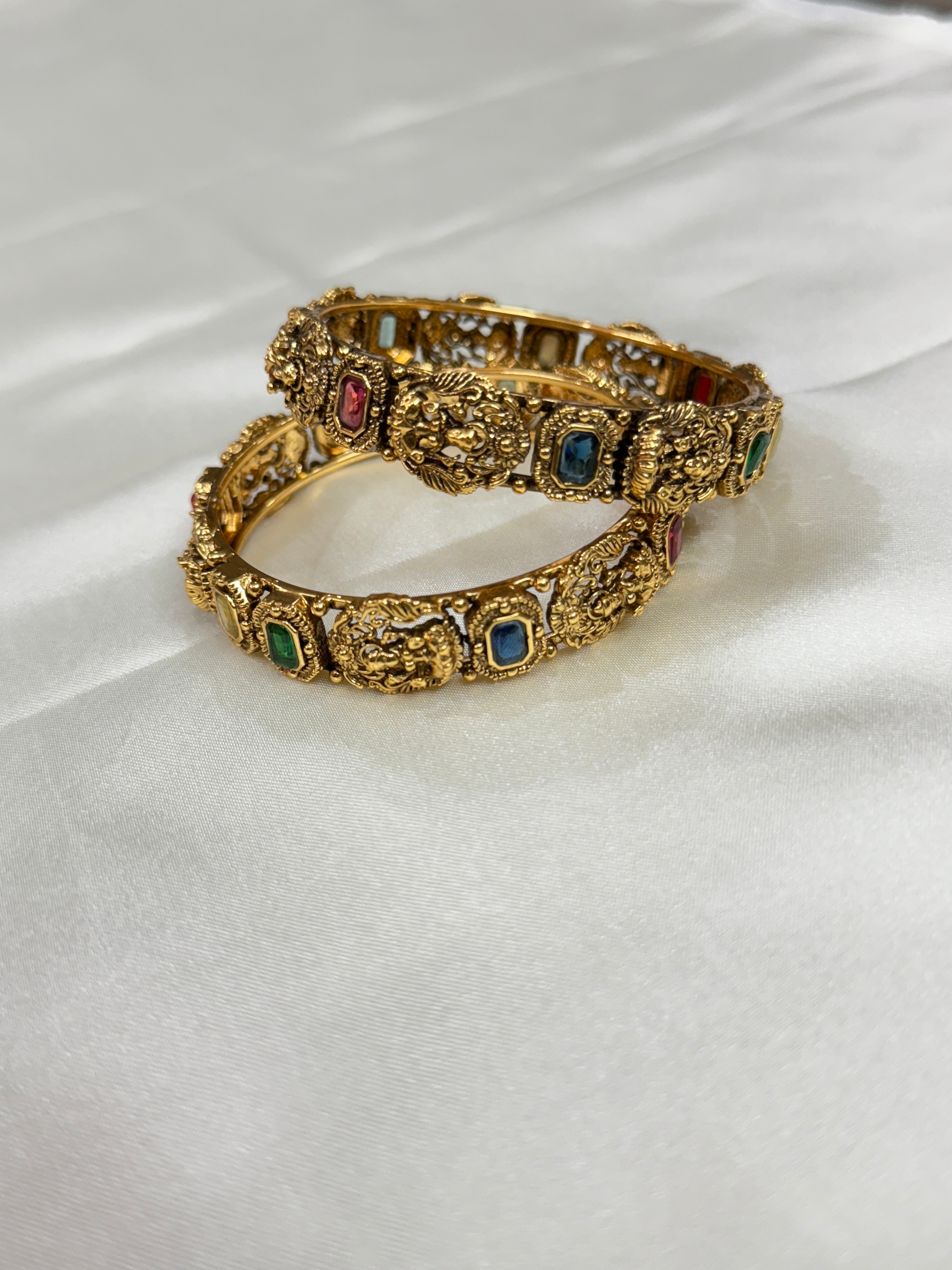 Sb107 Lakshmi Devi navarathan bangles