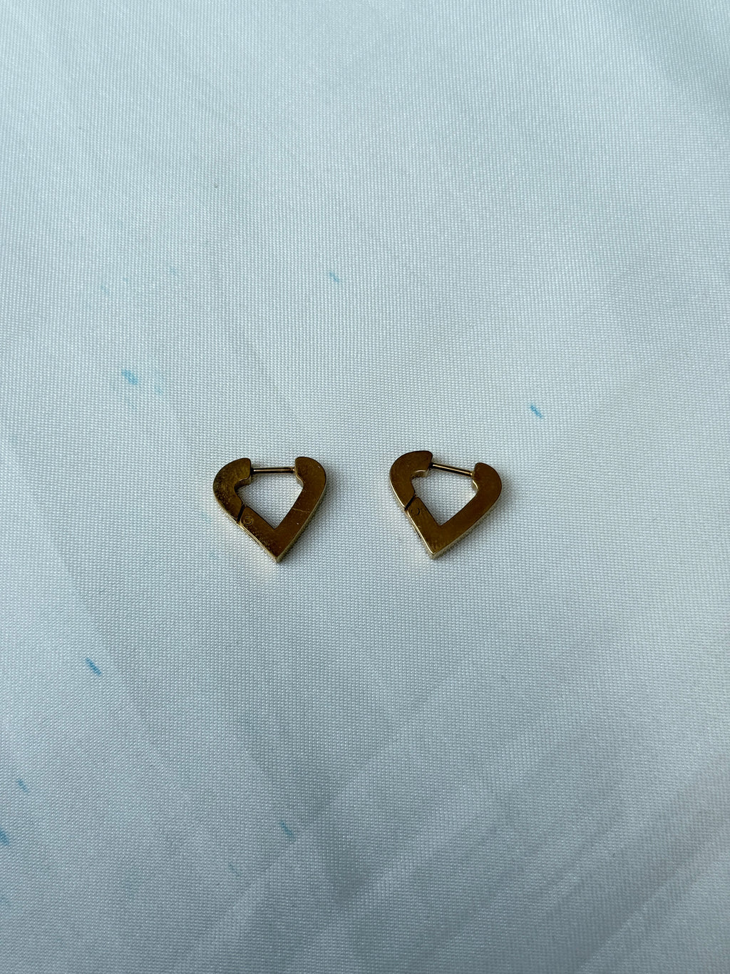 St071 anti tarnish hoops earrings