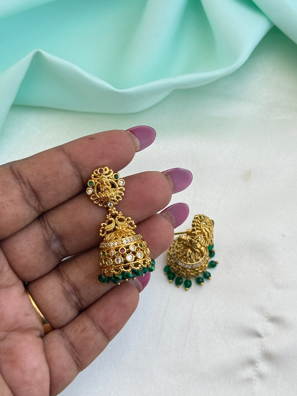 Er257 Lakshmi devi butta earrings
