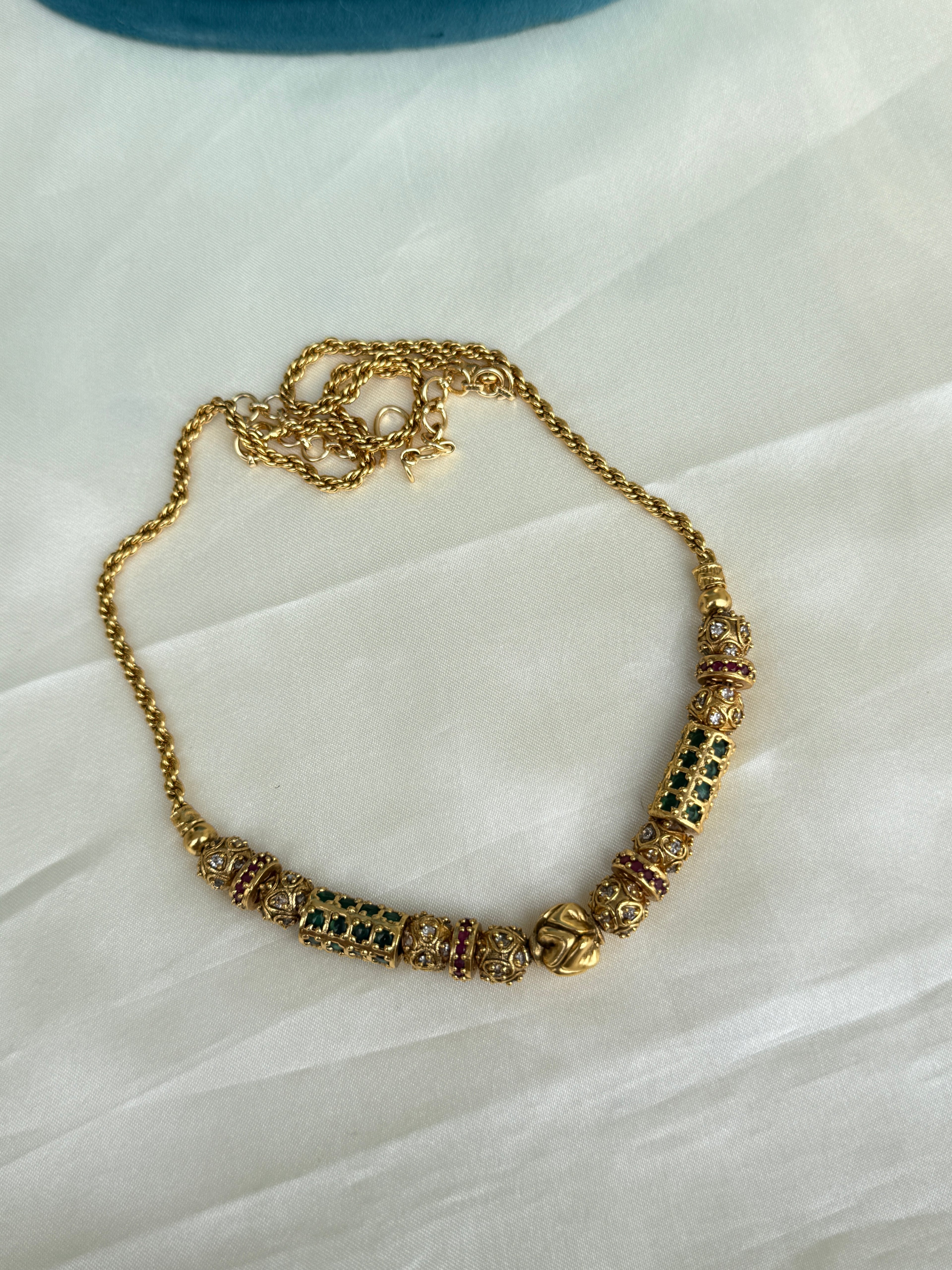 Na405 multi gold ball neckset