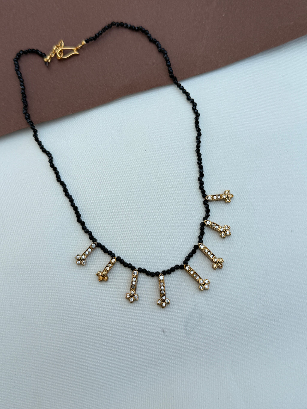 Bb066 18inches single line Crystal blackbeads
