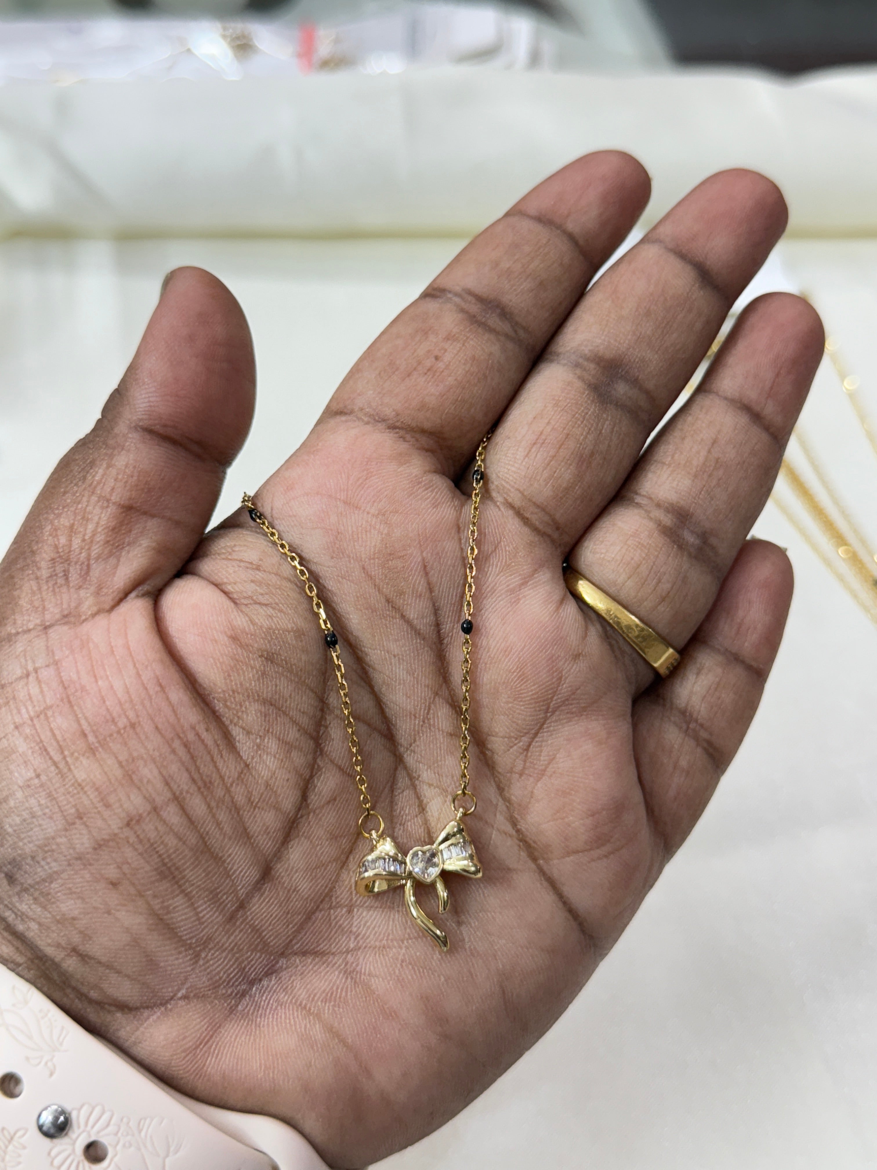 Bb039 Anti tarnish bow blackbeads