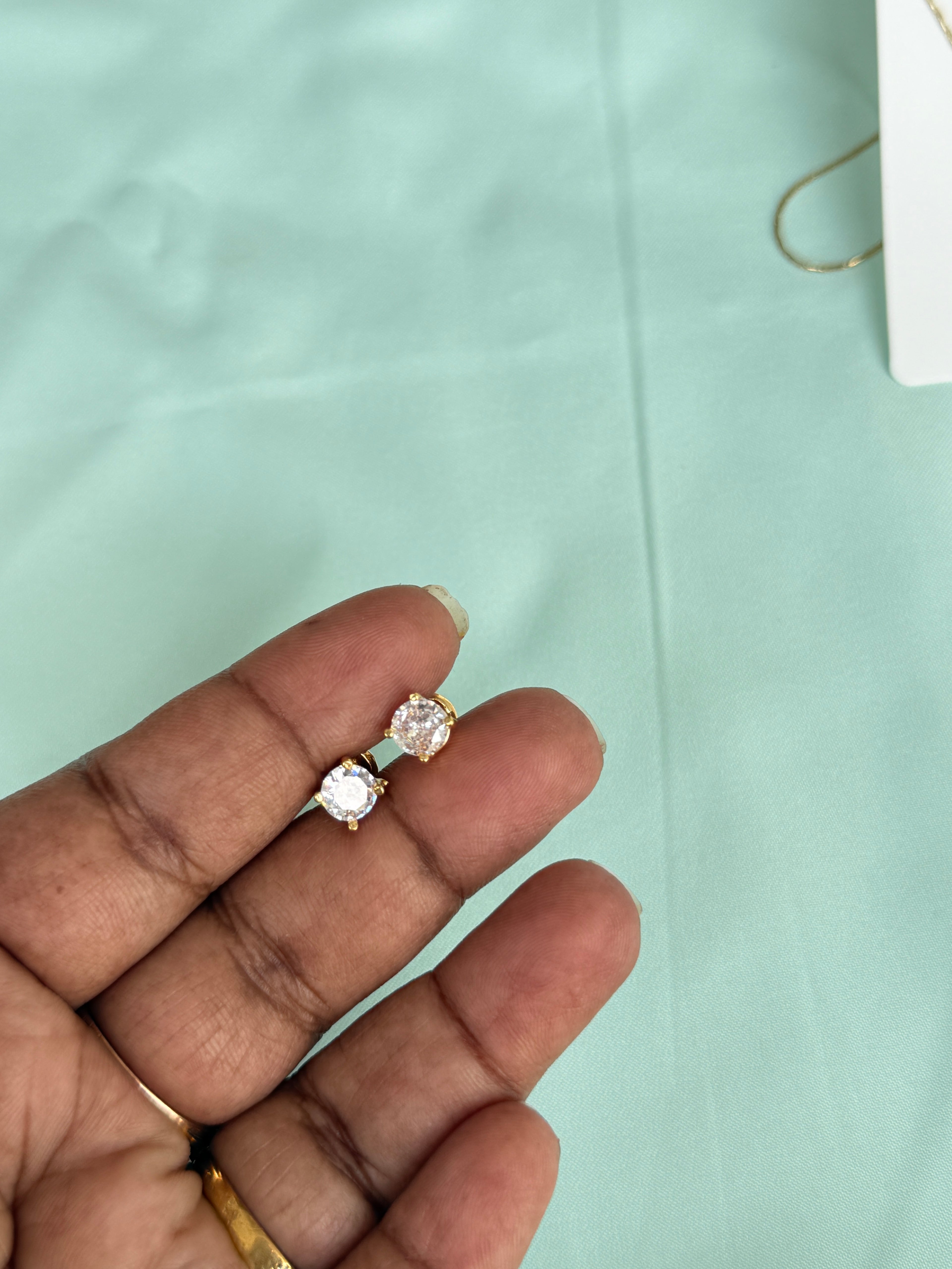 Cb001 combo(U will get one chain, 1pair studs ,1 adjustable finger ring)