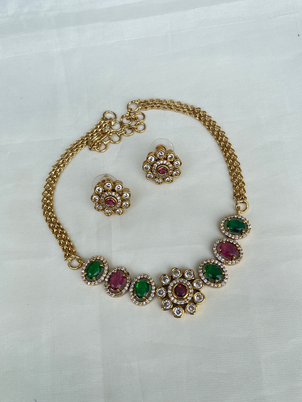 Multi choker /neckset suits for kids and adults..! Ch005