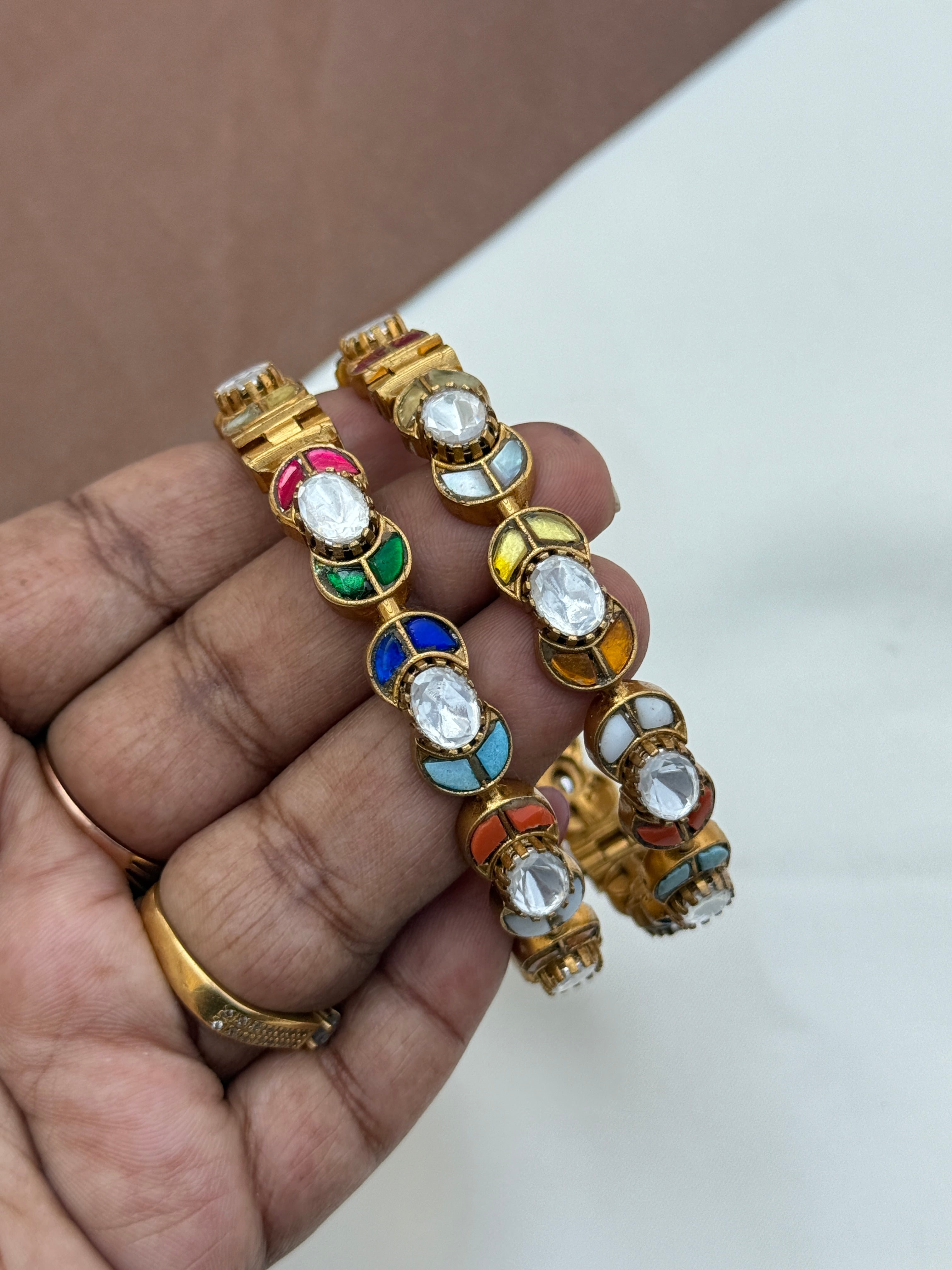 Sb615 jadau kundan moissanite openable bangles