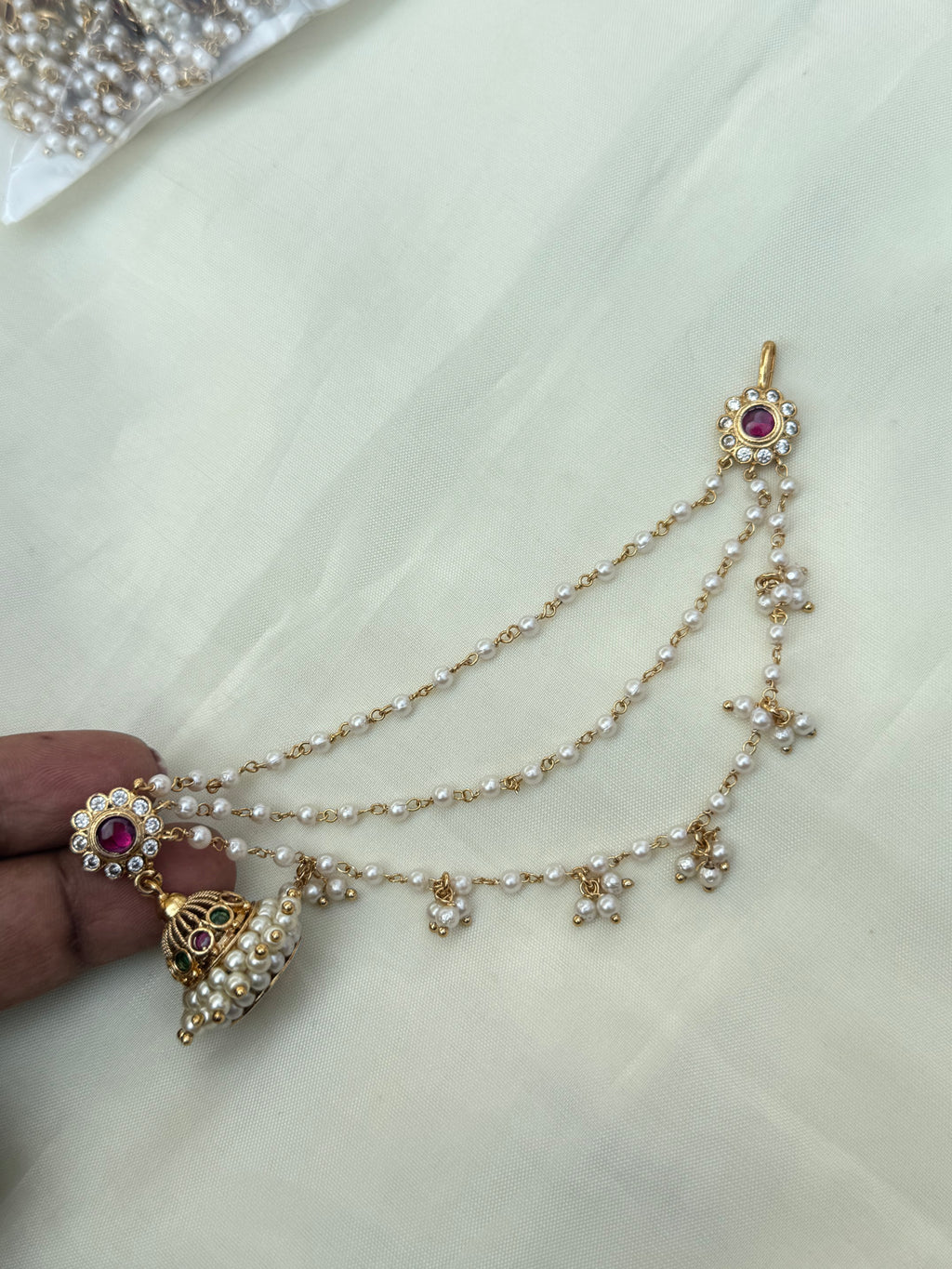 Ch206 butta Earrings with earchains