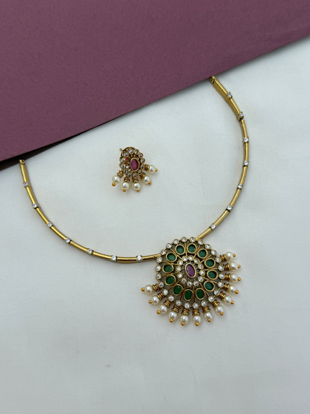 Multi kante neckset with earrings suitable for kids and adults ns634