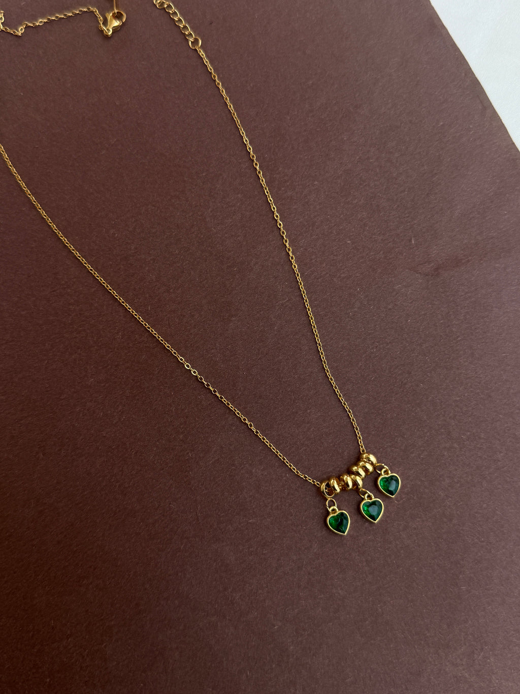 Dc035 anti tarnish daily wear green heart chain