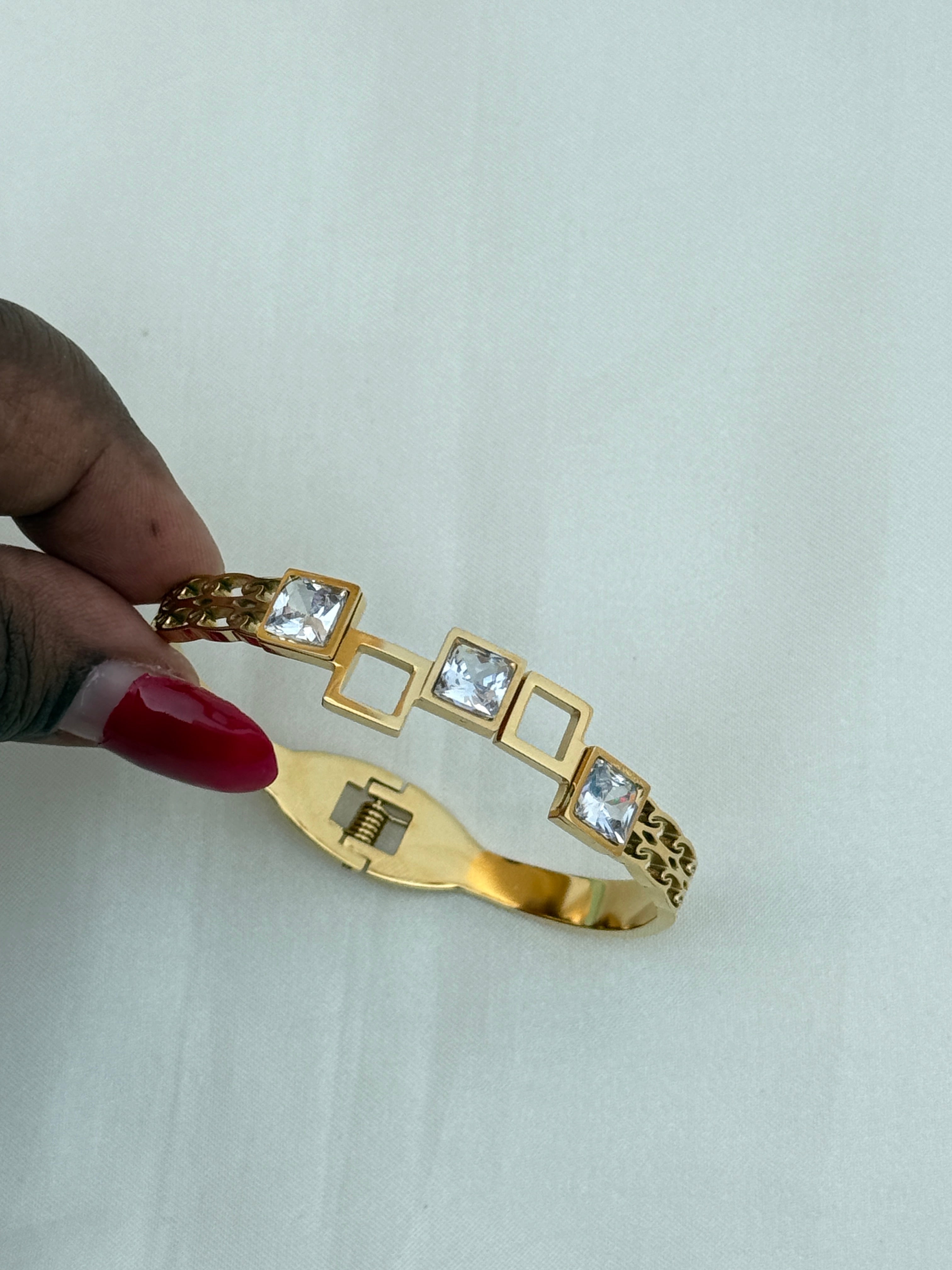 Ab540 anti tarnish openable kada bracelet