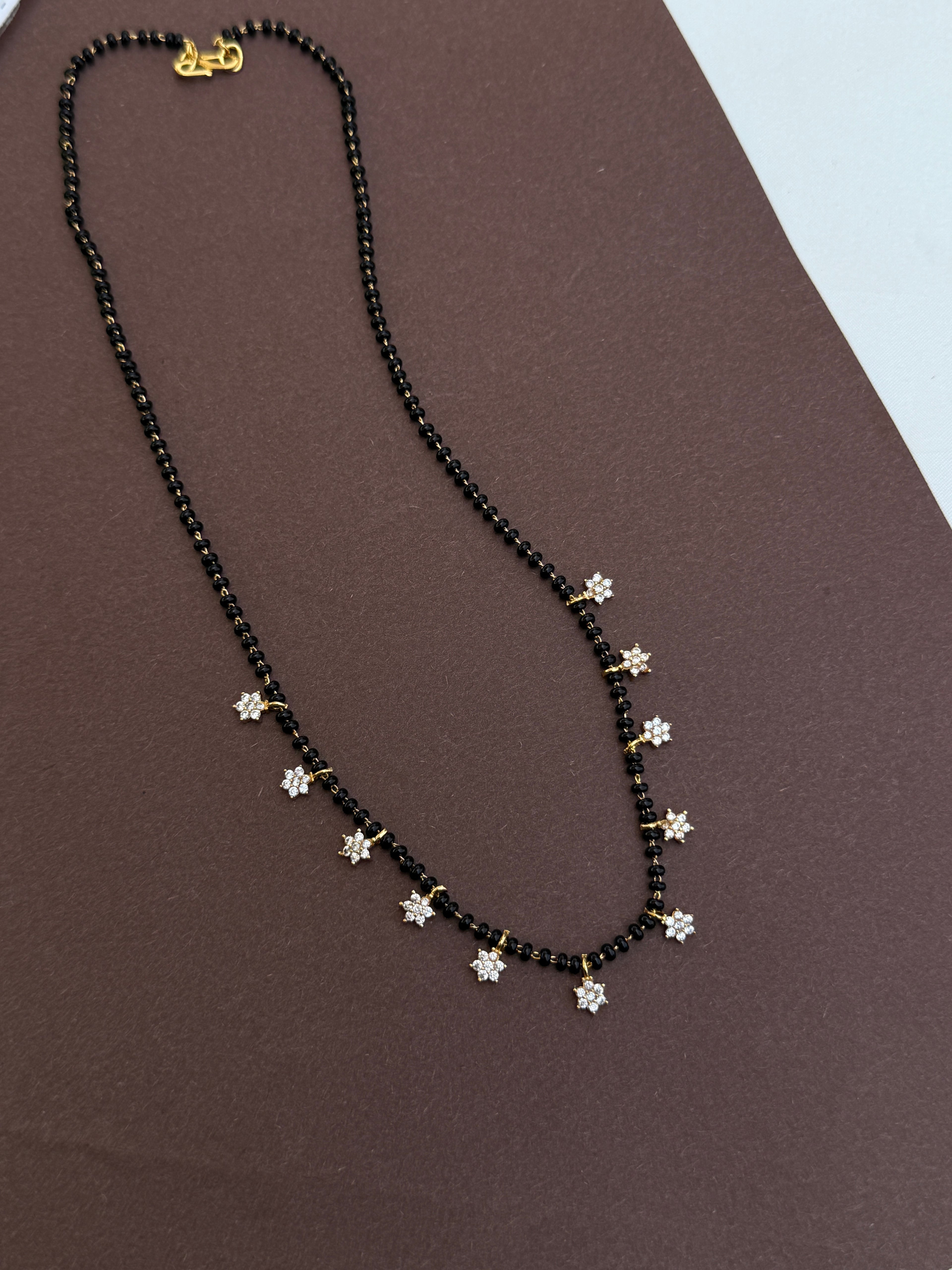 Bb097 18inches single line flower blackbeads