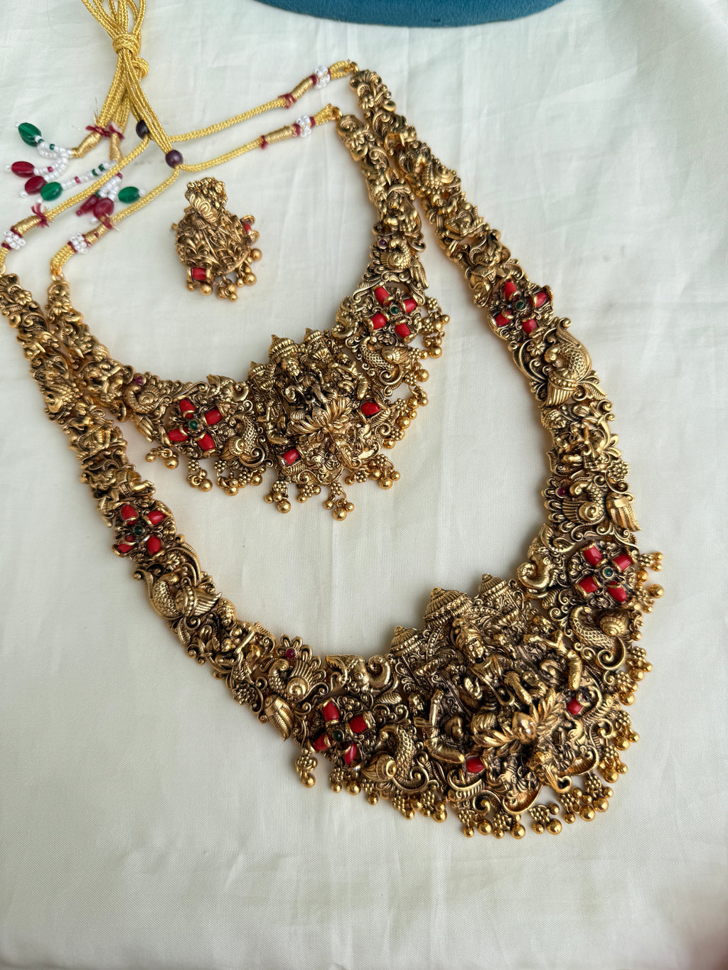 Bb239 Lakshmi Devi corals bridal set