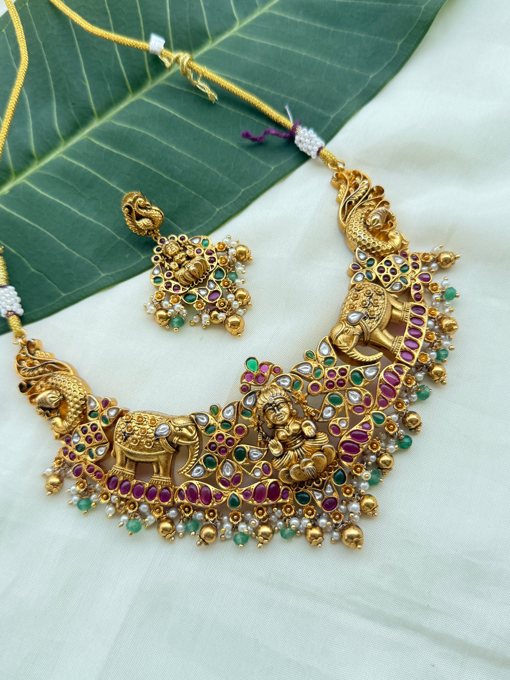 Ns254 Lakshmi Devi Kemp elephant neckset
