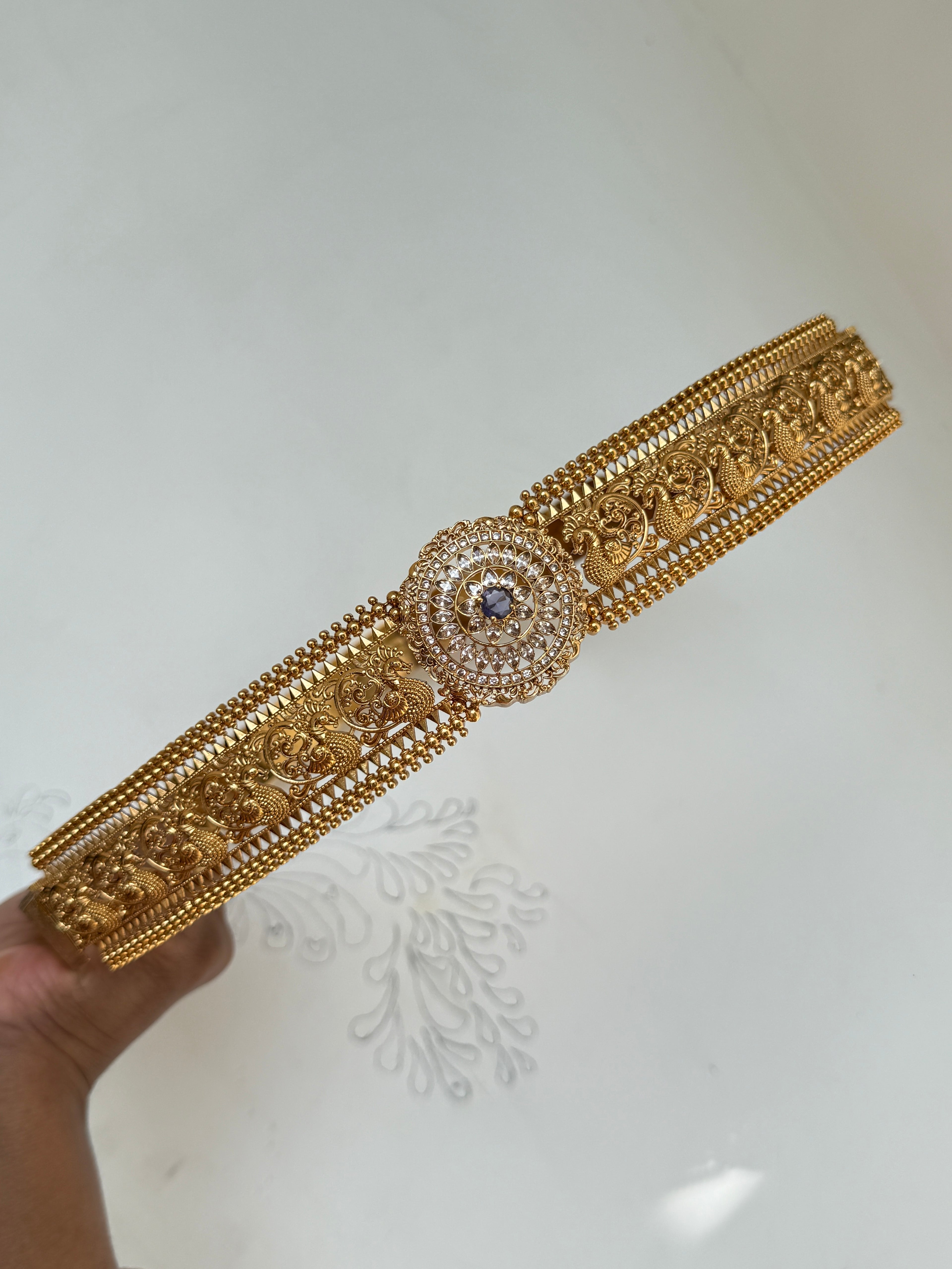 Hb521 peacock textured adults hipbelts