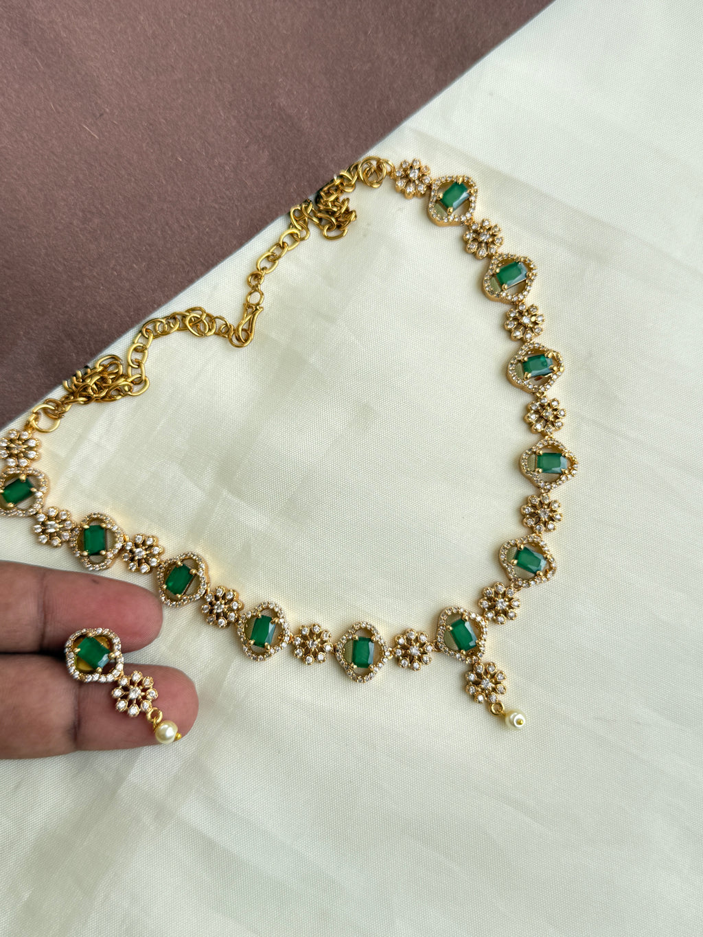 Ns307 green cz short neckset suits for kids and adults