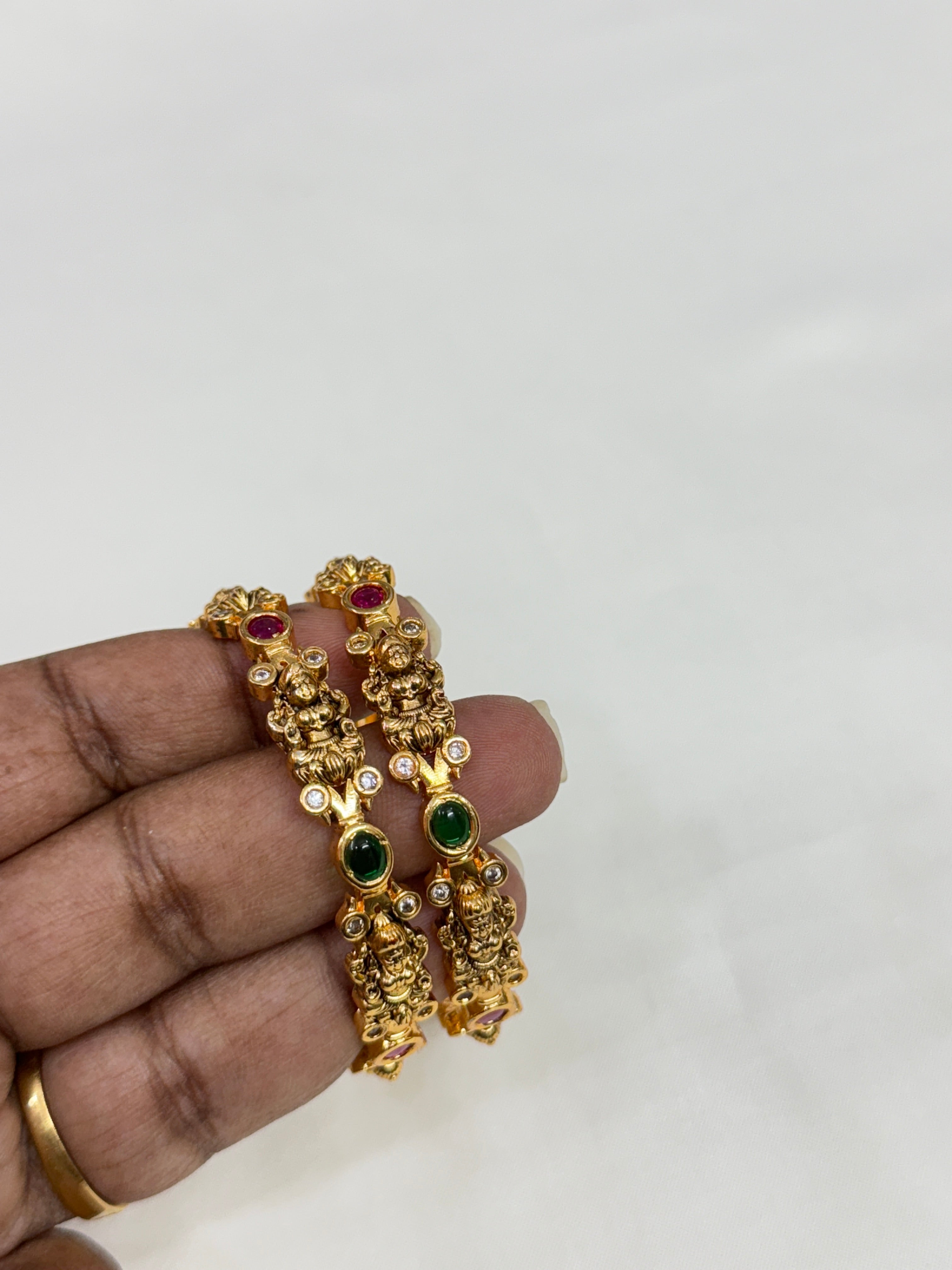 Kd022 kemp lakshmi devi kids bangles