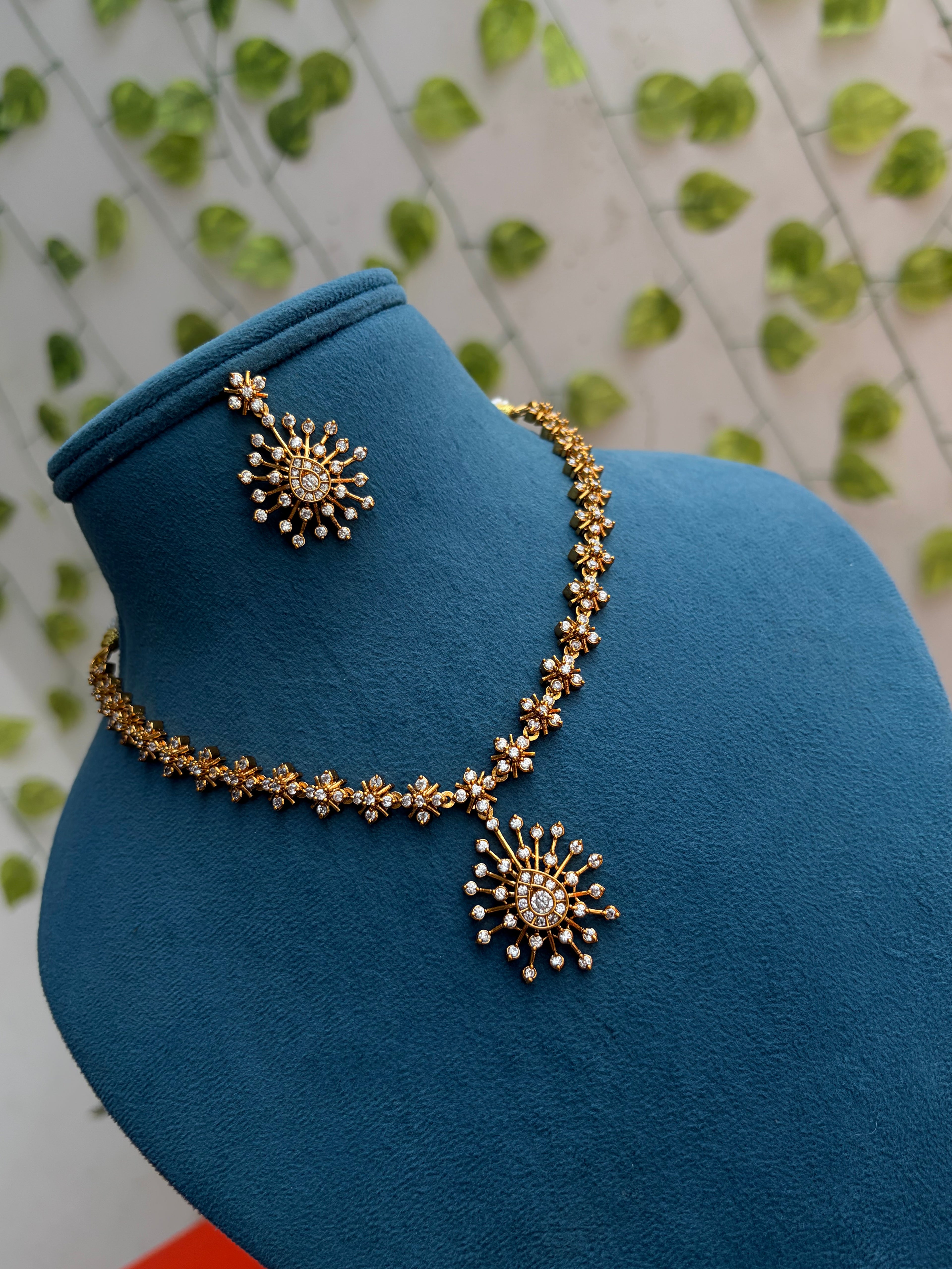 Flower design short neckset with earrings - Ns852