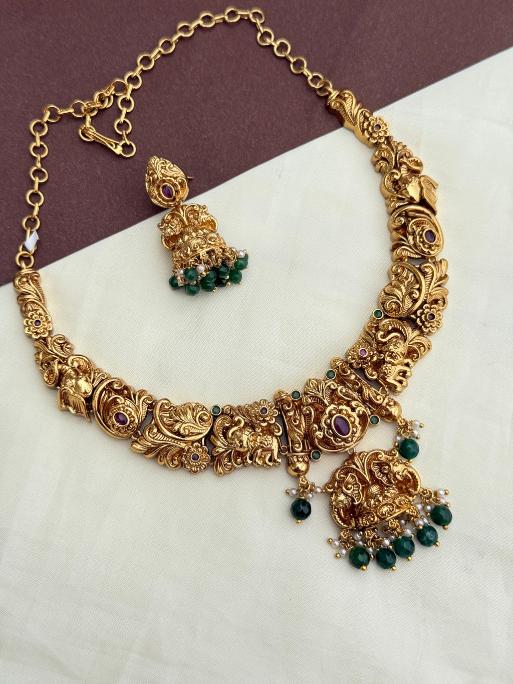 Ns282 elephant nakshi necklace with earrings..!