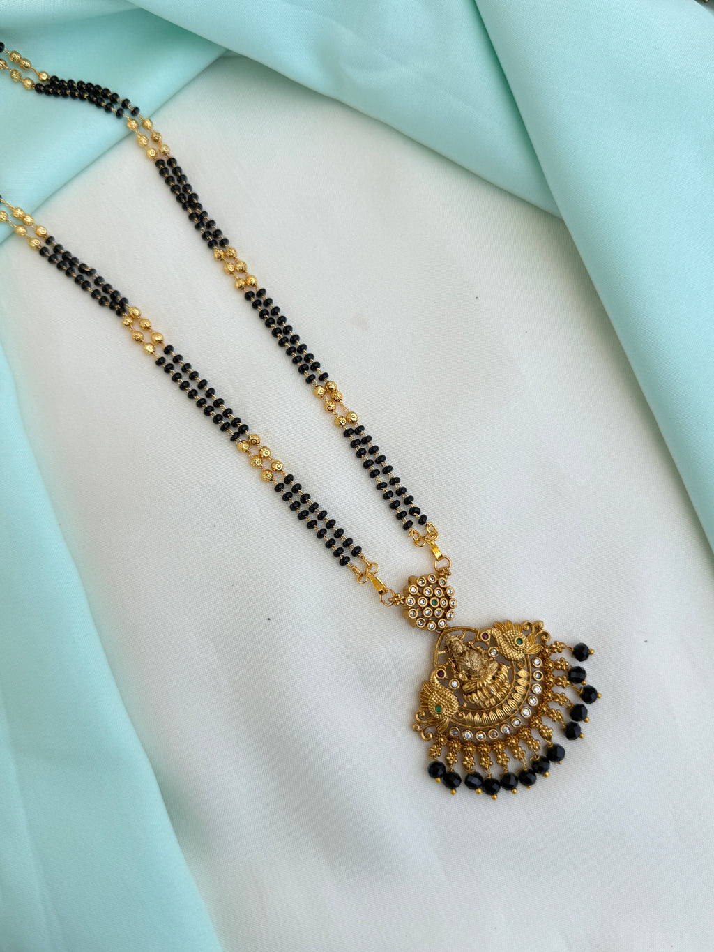 Bb134 Lakshmi devi matt finishing 2 leyar 28 inches black beads