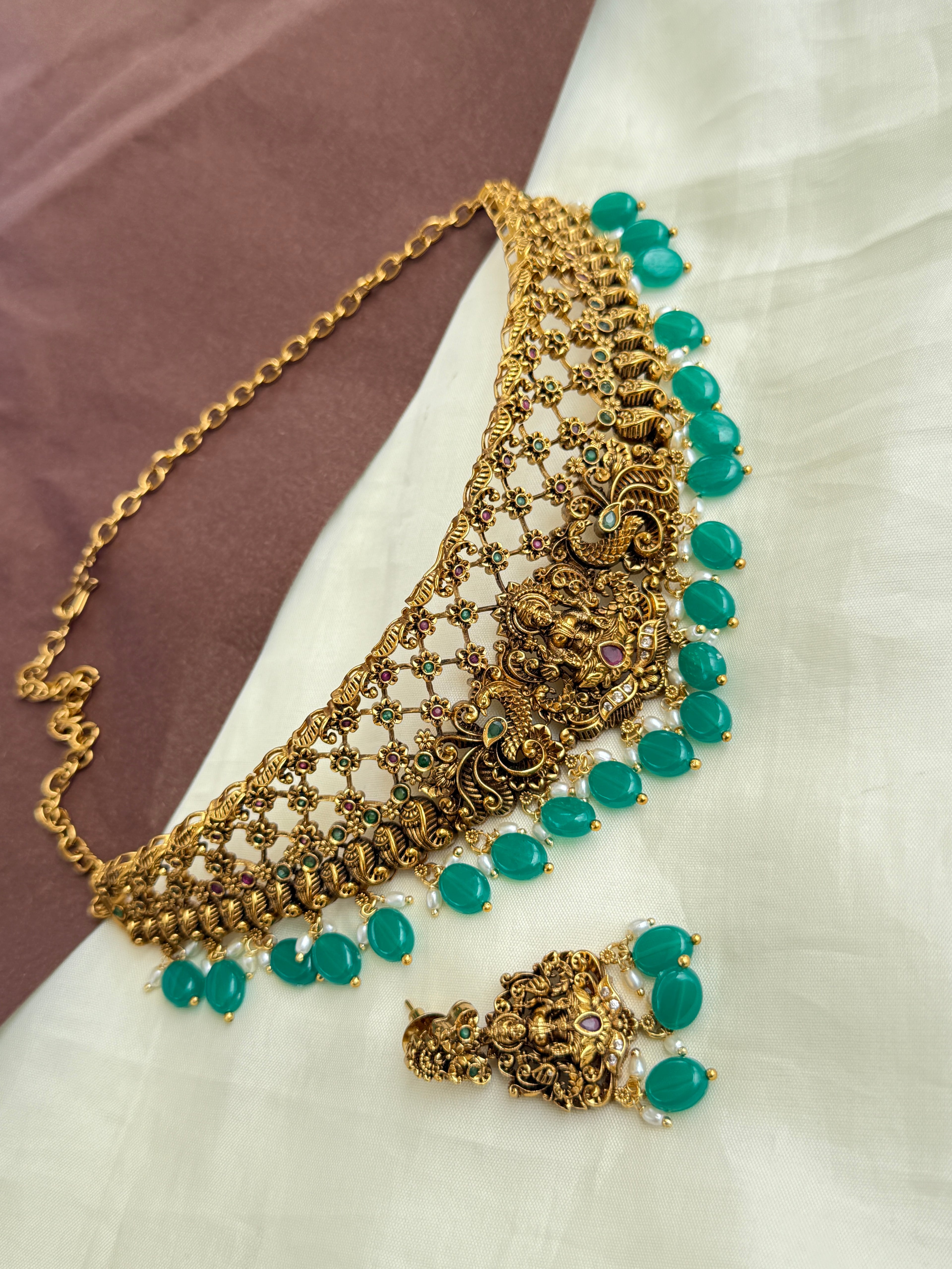 Ch013 Lakshmi Devi choker with green beads
