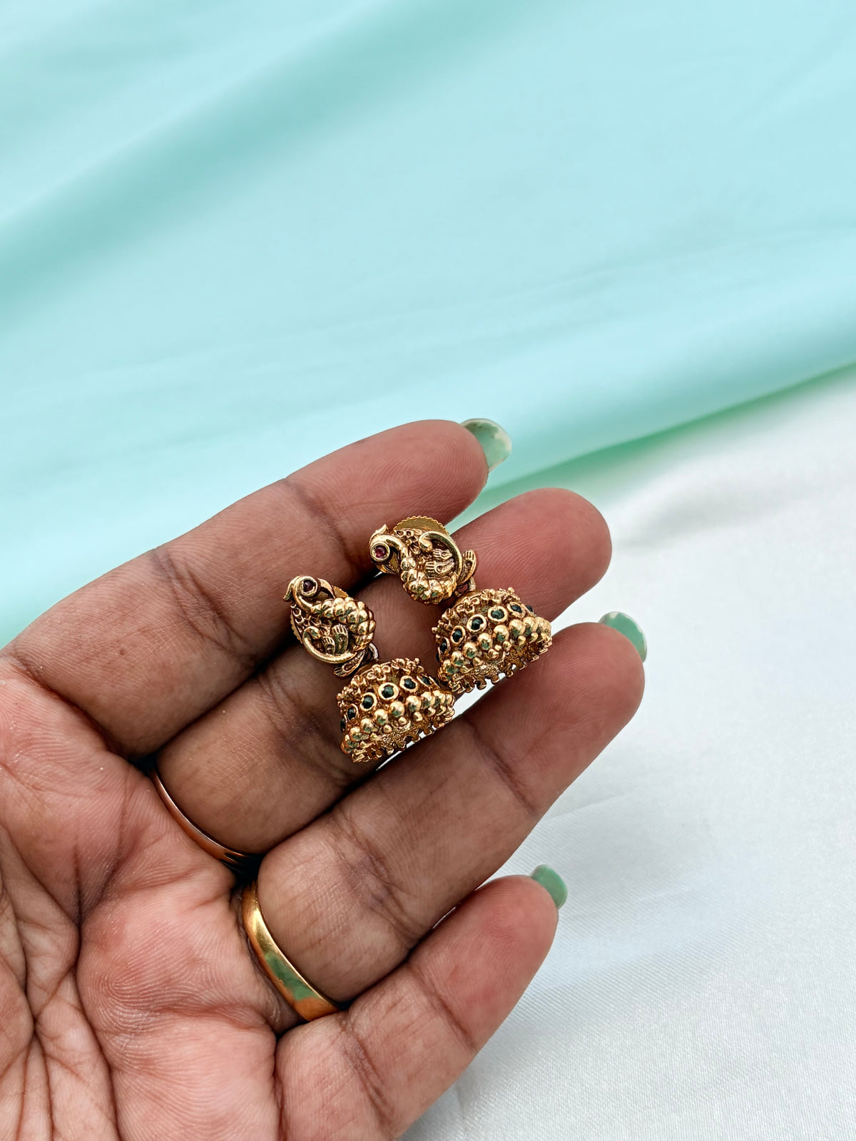 Unique peacock design butta earrings Er800