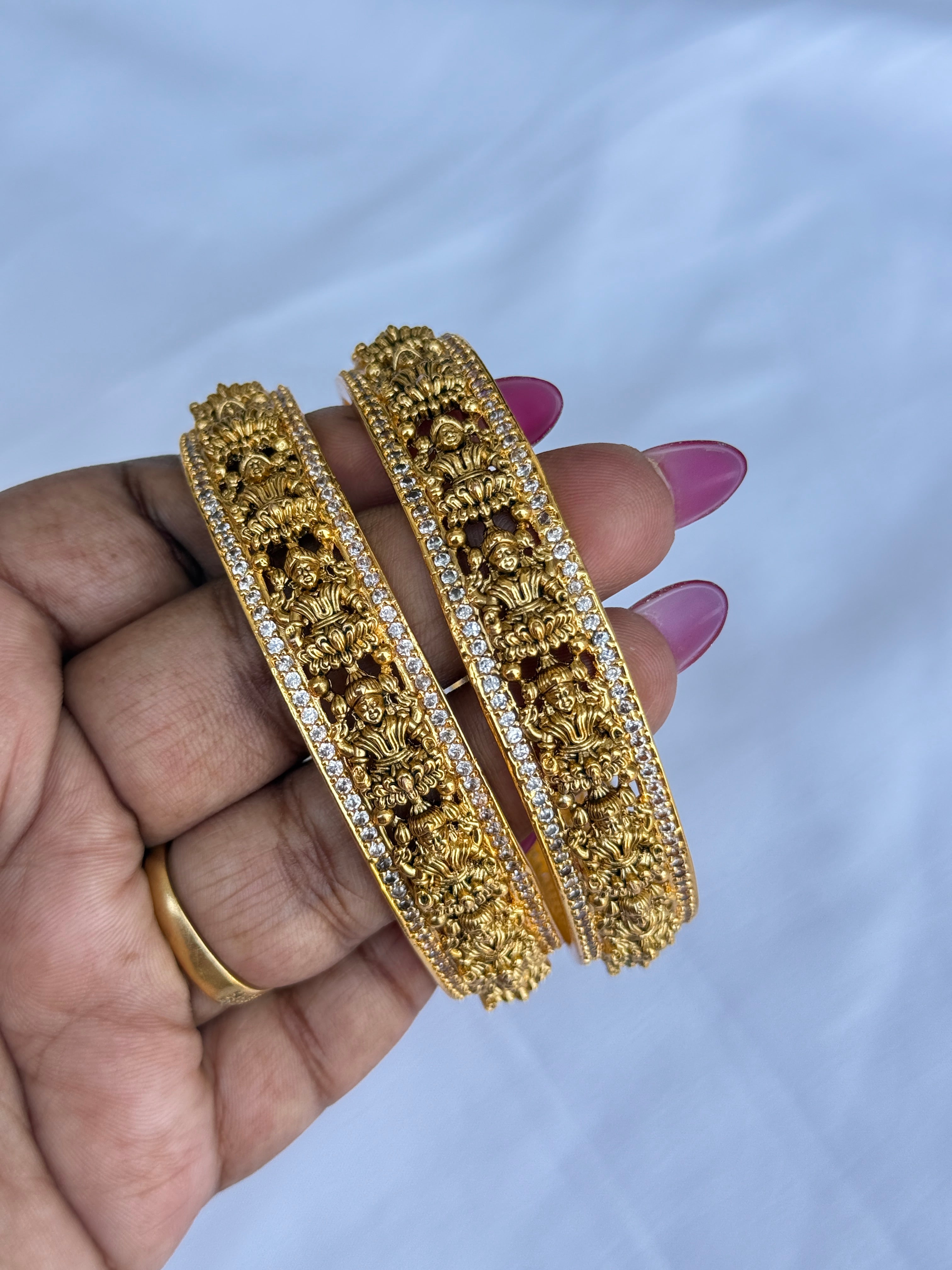 Sb101 Lakshmi Devi broad bangles