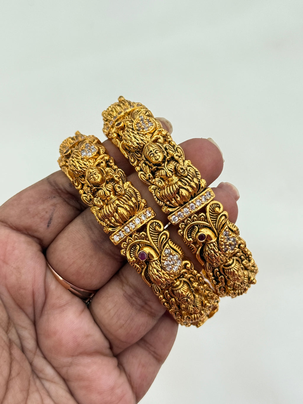 Sb154 peacock Lakshmidevi nakshi bangles